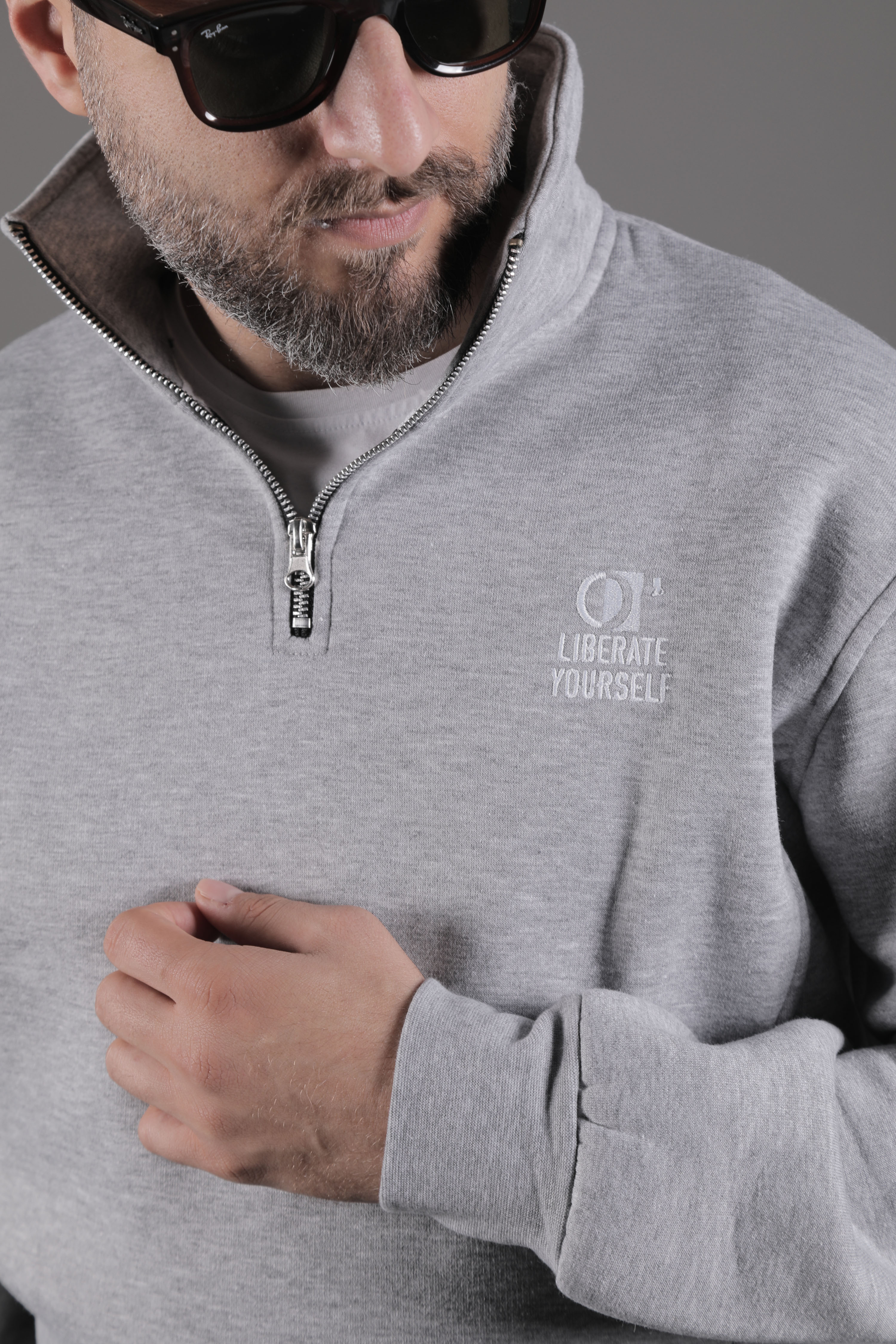 Dik Yakalı Parçalı Erkek Sweatshirt - Gri