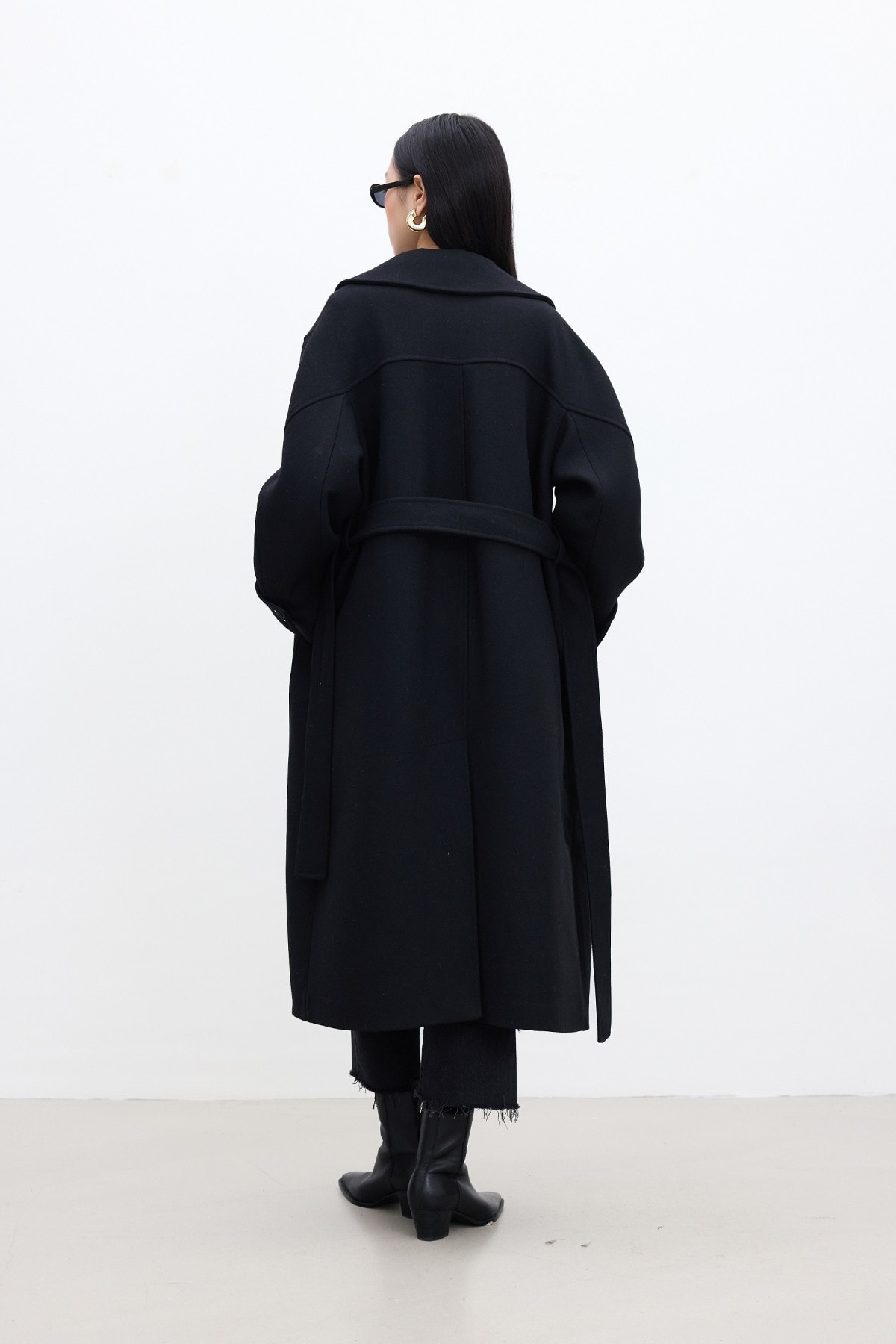 Kemerli Oversize Premium Kadın Kaşe Kaban - Siyah