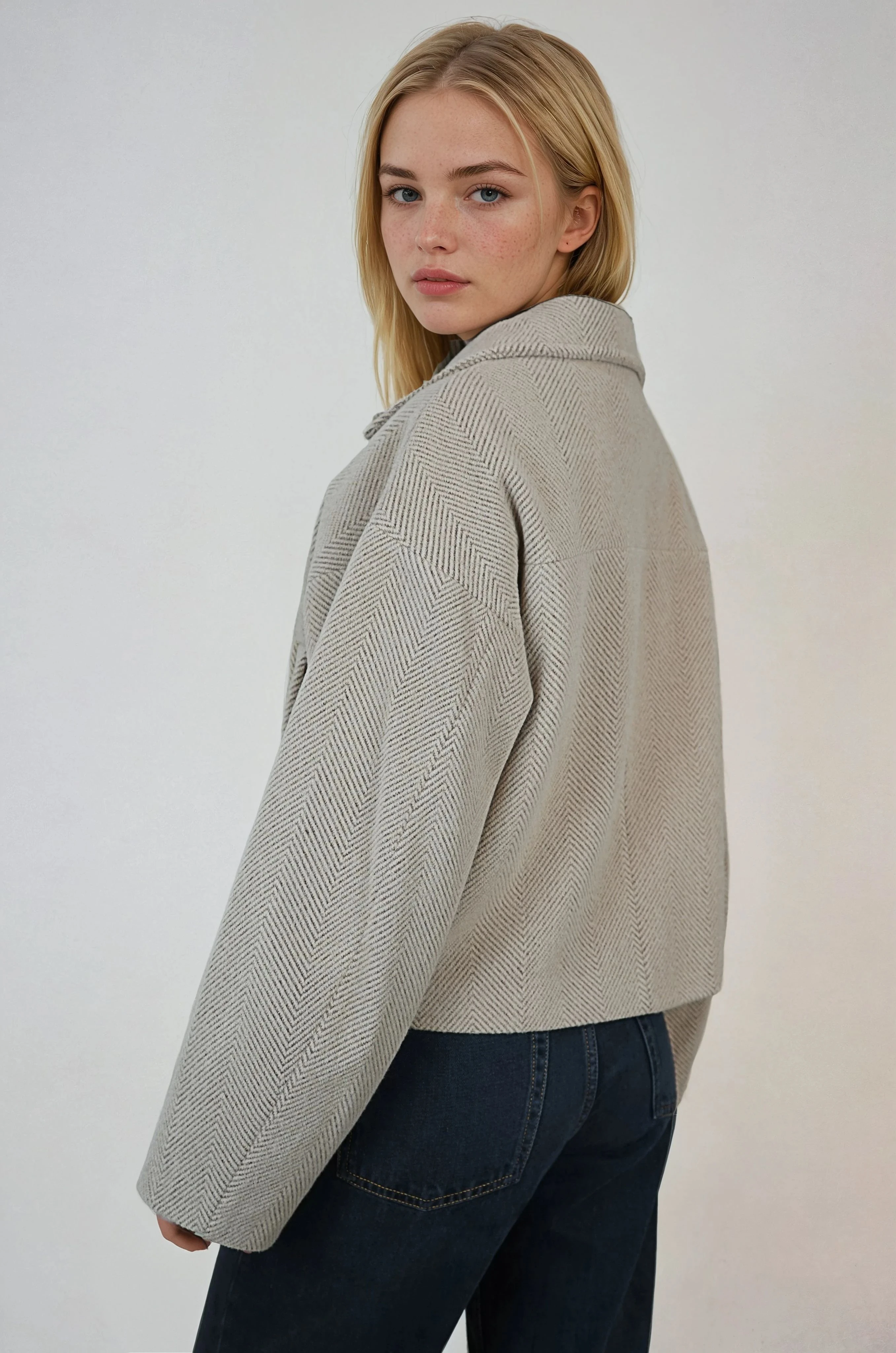 Oversize Desenli Kadın Kısa Kaşe Kaban  - Sütlü Kahve