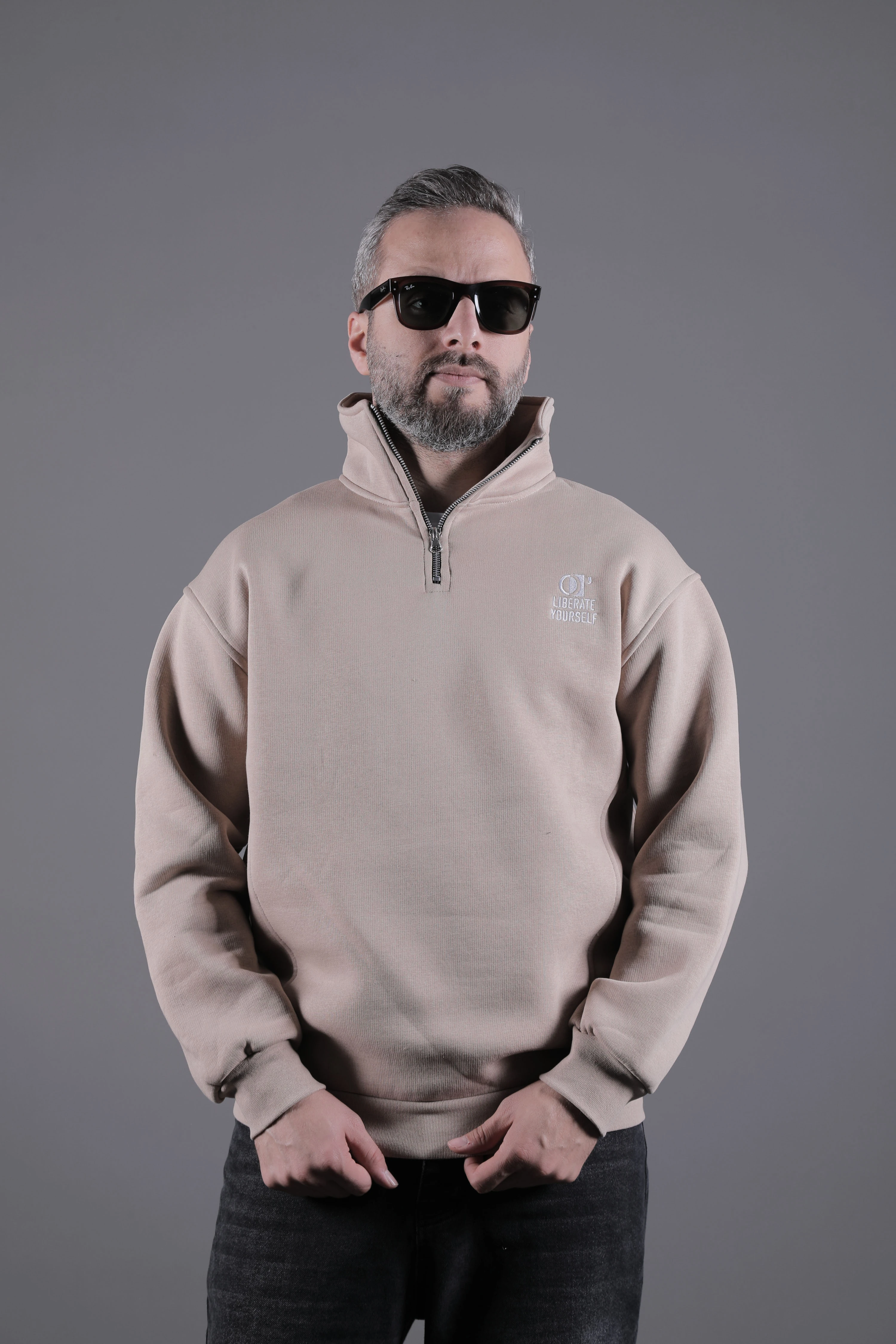 Dik Yakalı Parçalı Erkek Sweatshirt - Krem