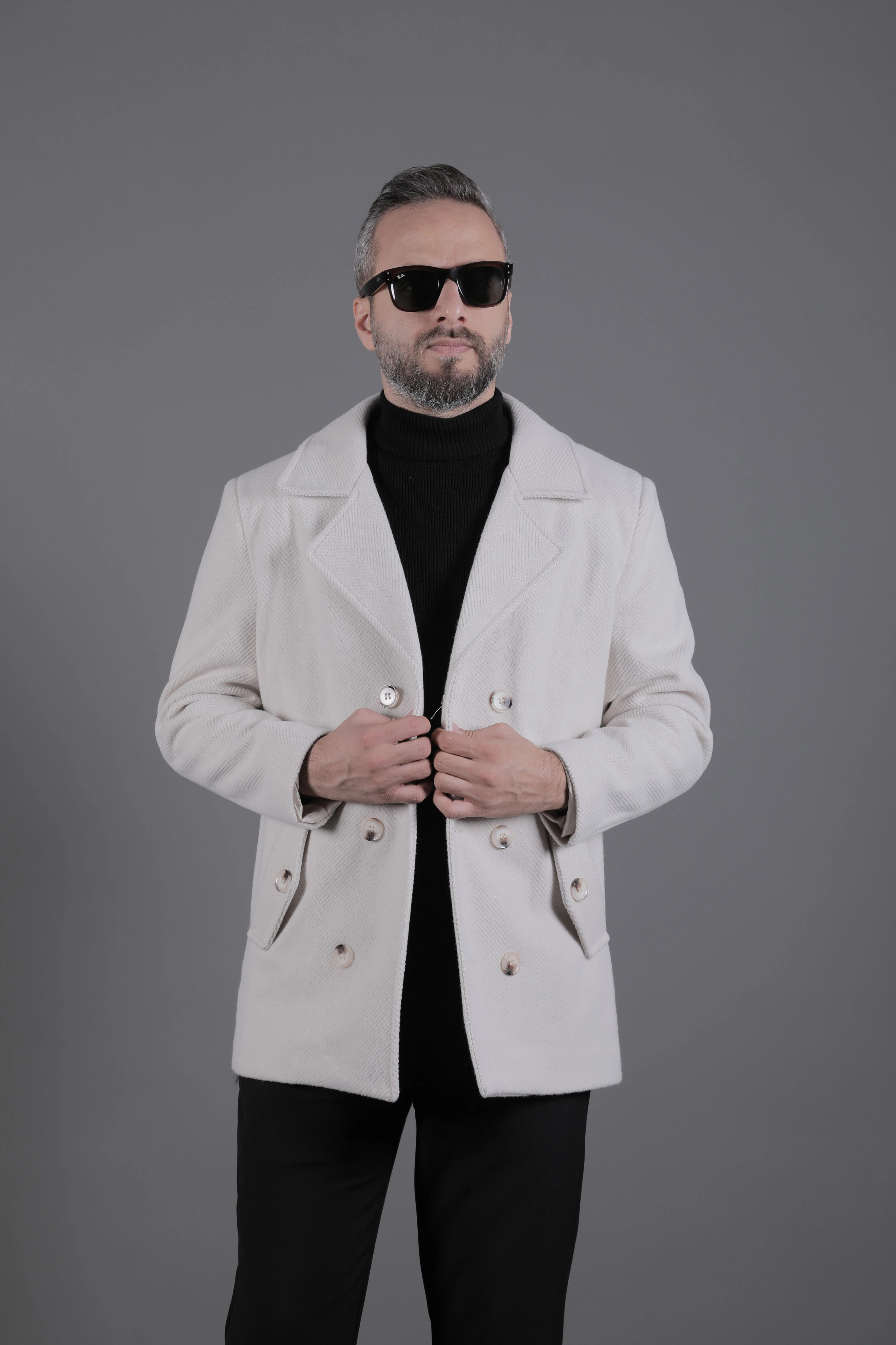 Desenli Kruvaze Erkek Kaşe Kaban - Bej