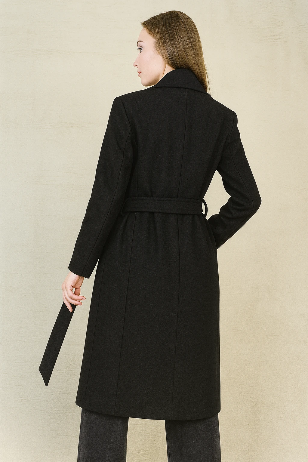 Kemerli Kadın Kaşe Kaban - Siyah