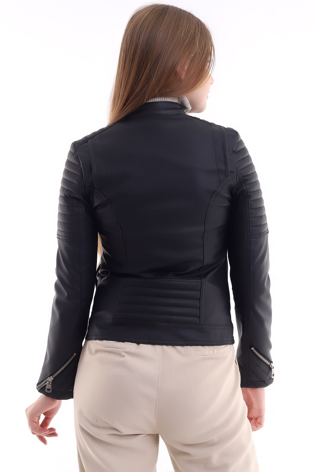 Göğüs Detaylı Kadın Deri Ceket Siyah CRB7501S
