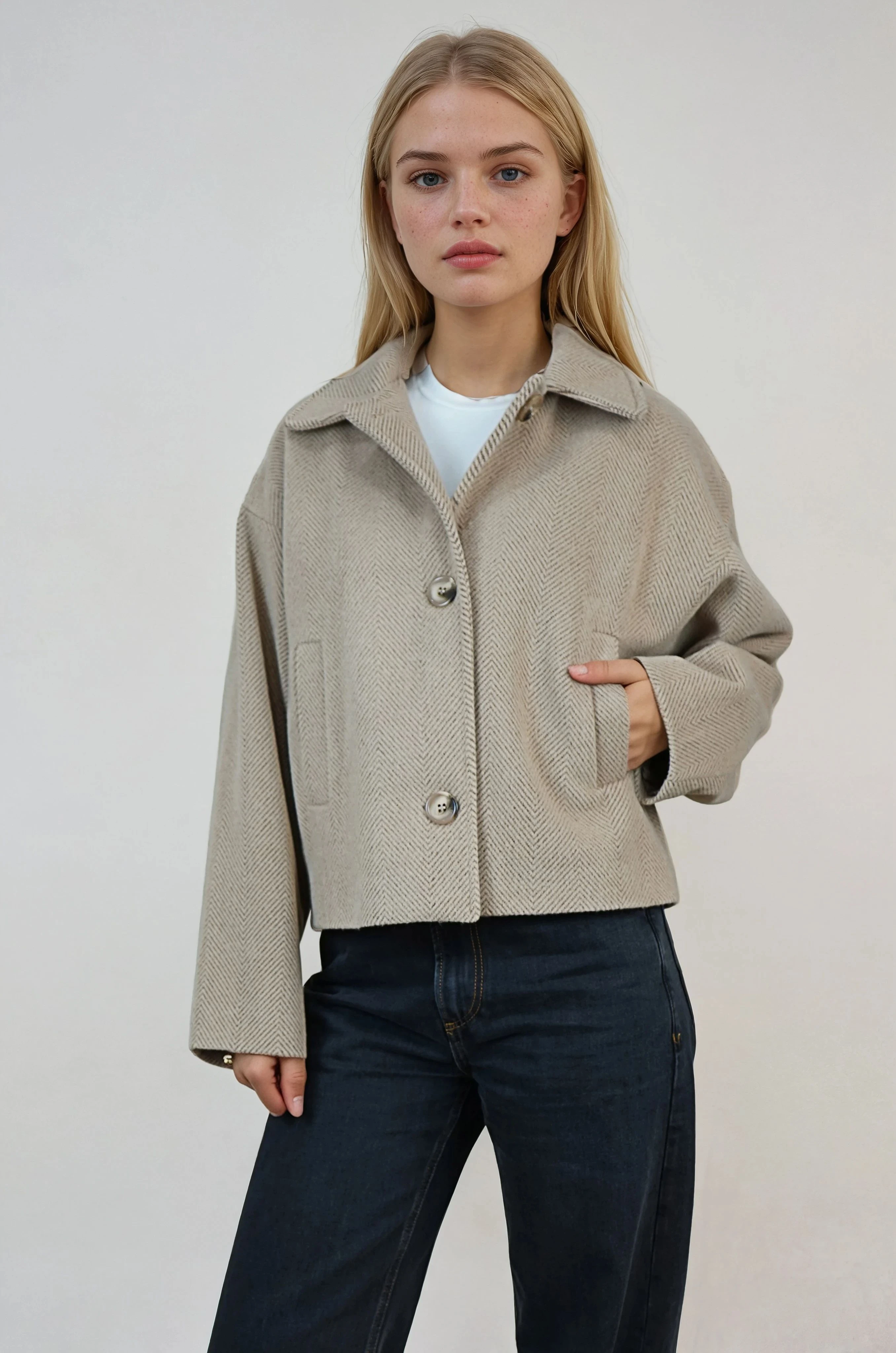 Oversize Desenli Kadın Kısa Kaşe Kaban  - Sütlü Kahve