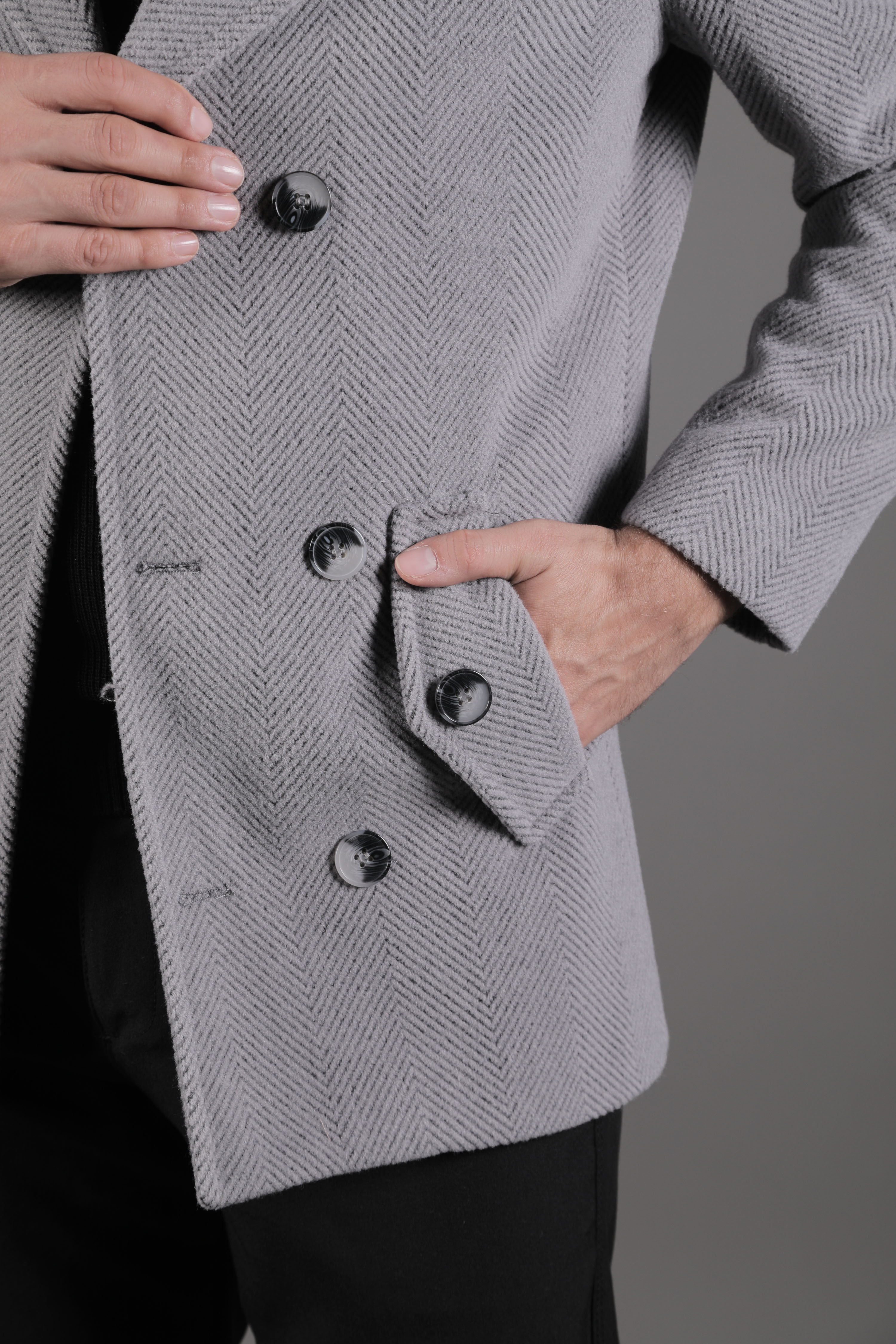 Desenli Kruvaze Erkek Kaşe Kaban - Koyu Gri