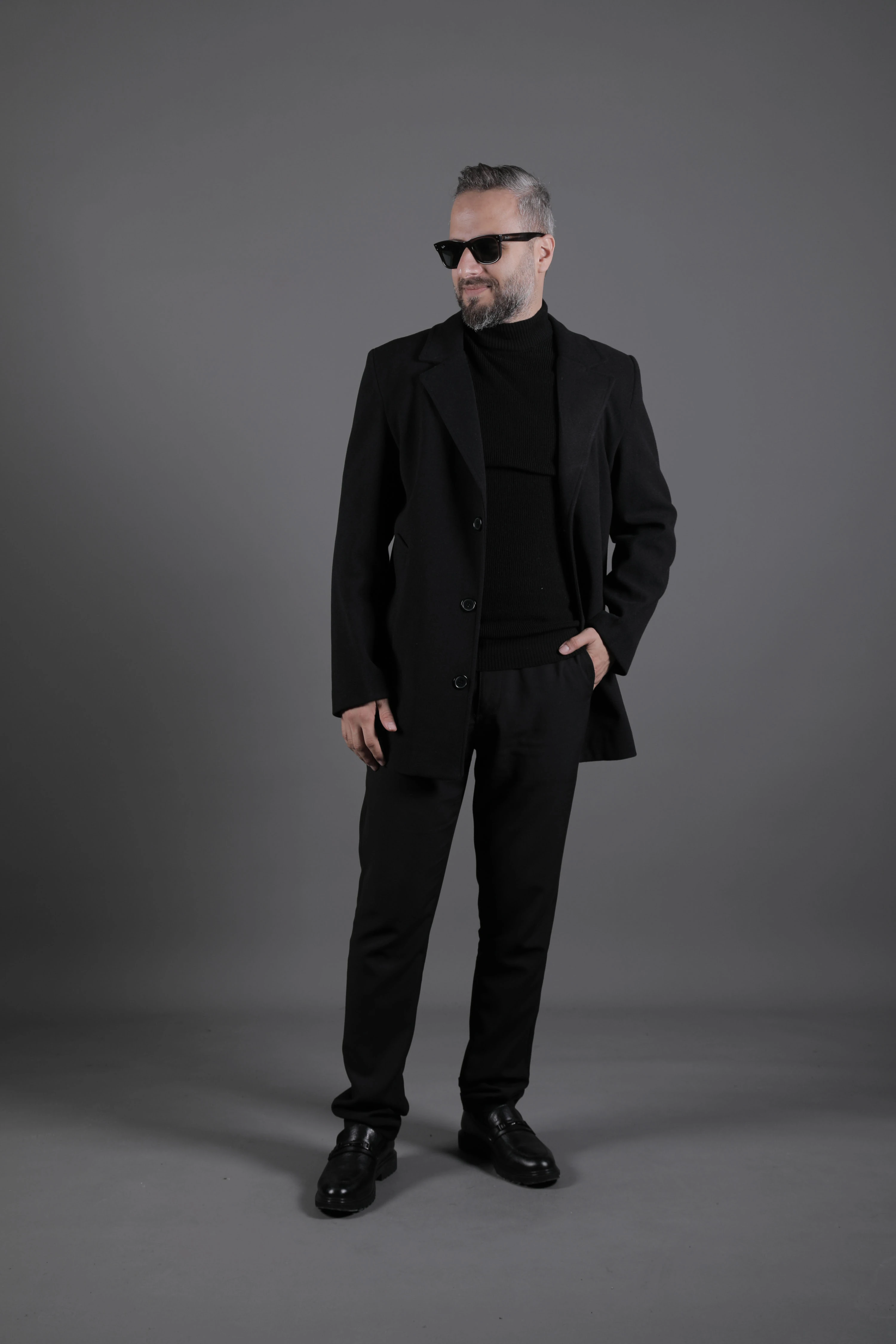 Düğmeli Düz Erkek Kaşe Kaban