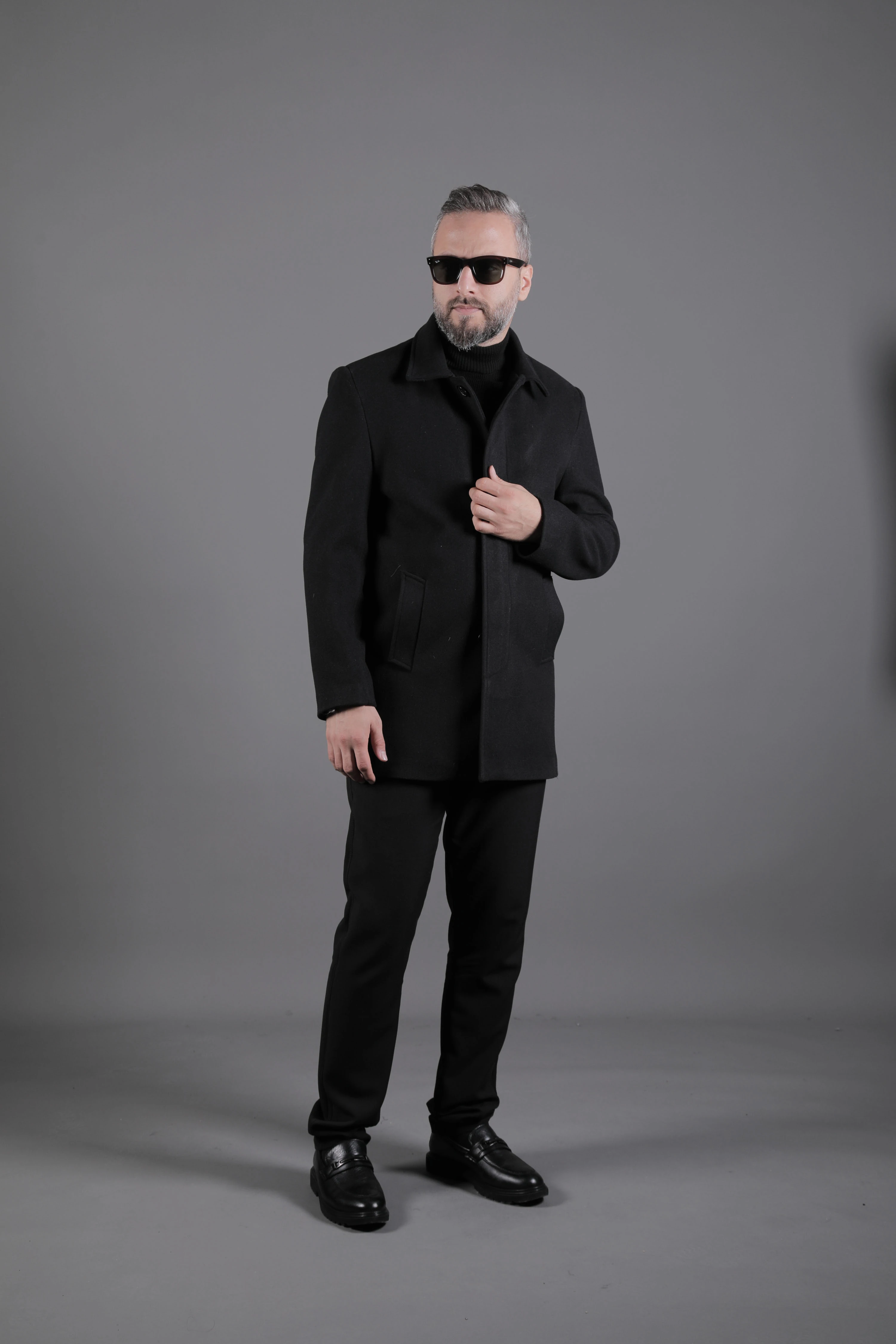 Gizli Düğmeli Erkek Kaşe Kaban Mont