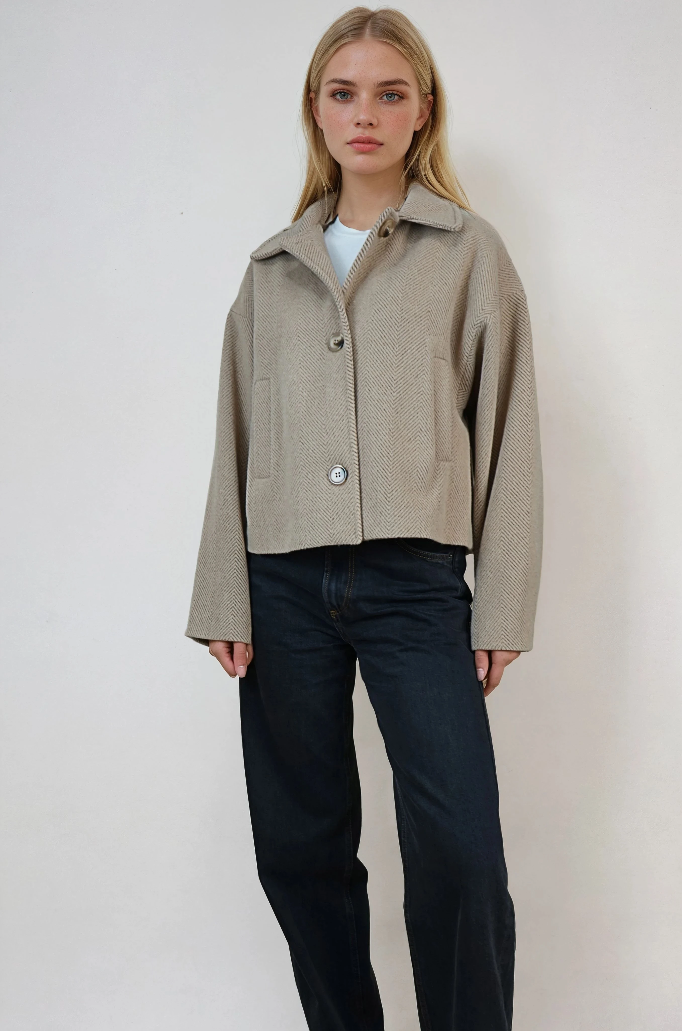 Oversize Desenli Kadın Kısa Kaşe Kaban  - Sütlü Kahve