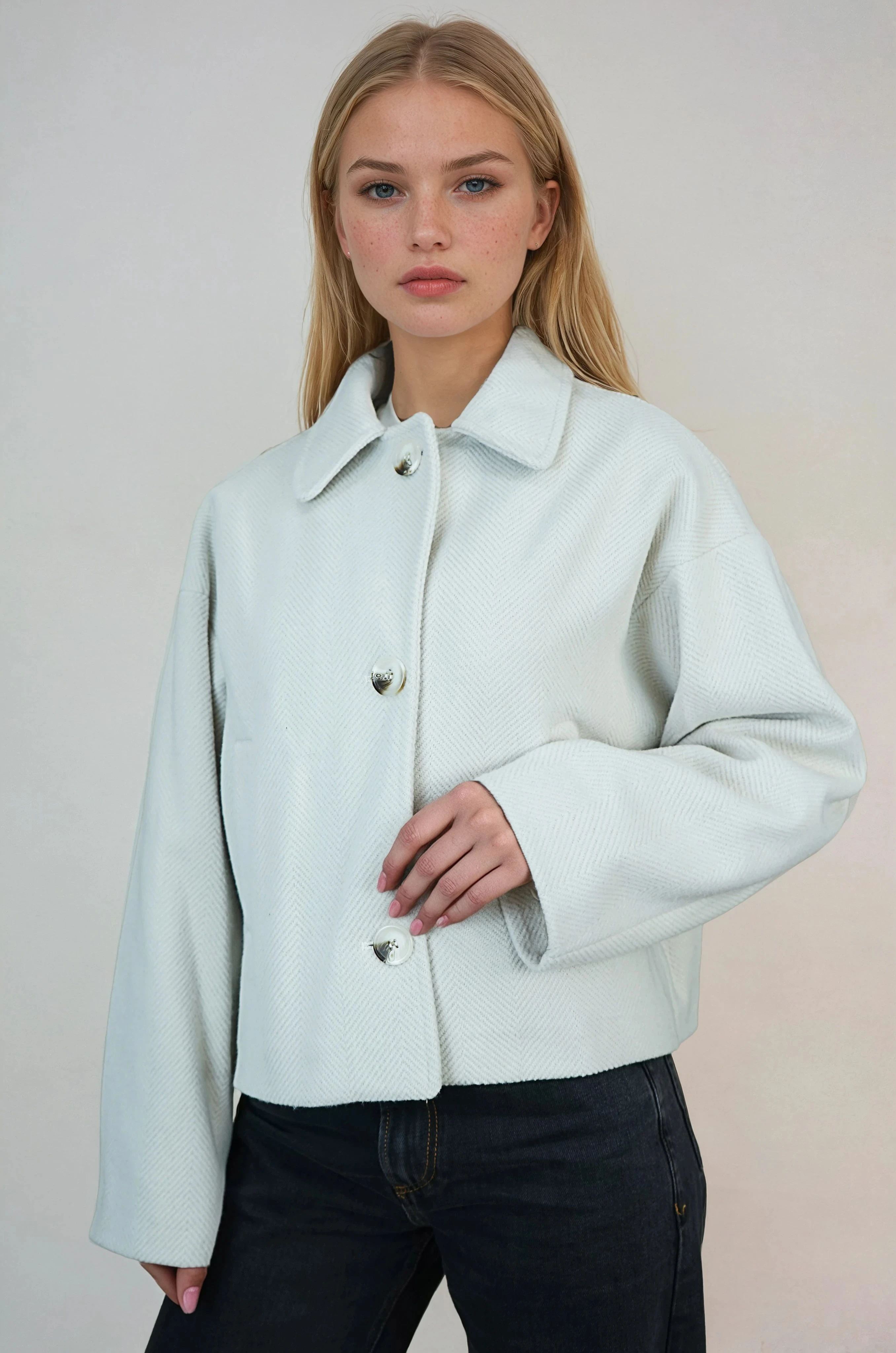 Oversize Desenli Kadın Kısa Kaşe Kaban  - Bej