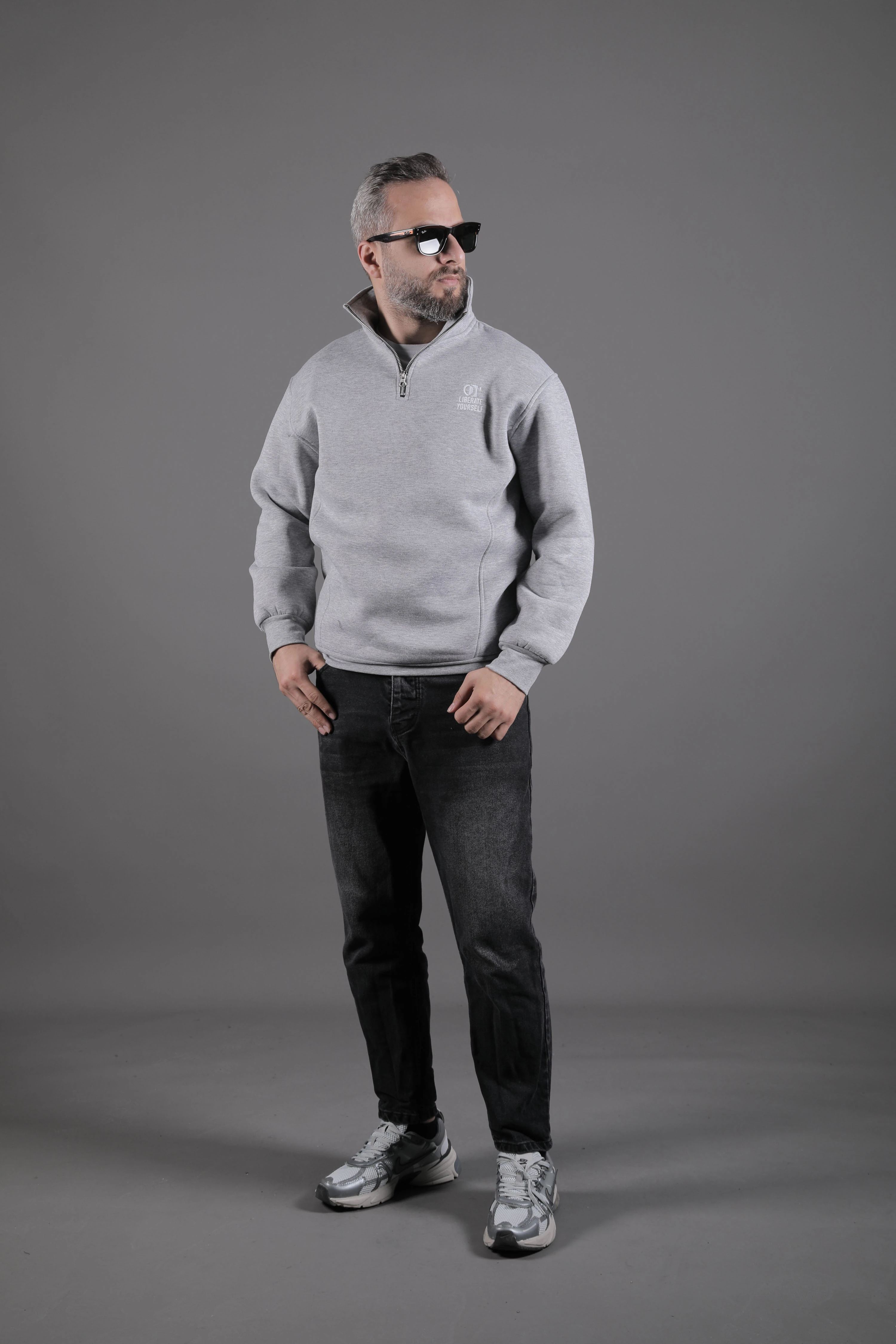 Dik Yakalı Parçalı Erkek Sweatshirt - Gri