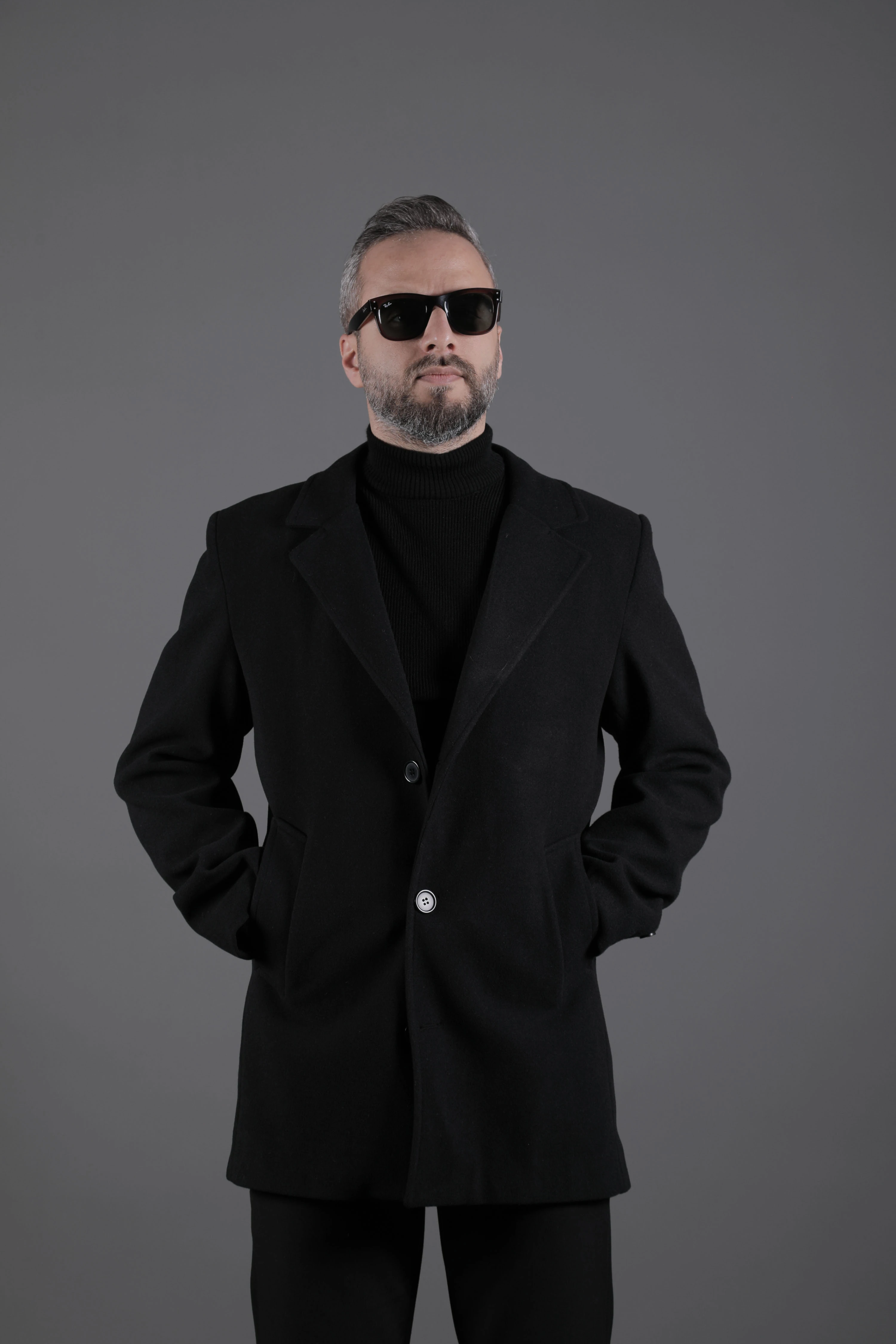 Düğmeli Düz Erkek Kaşe Kaban