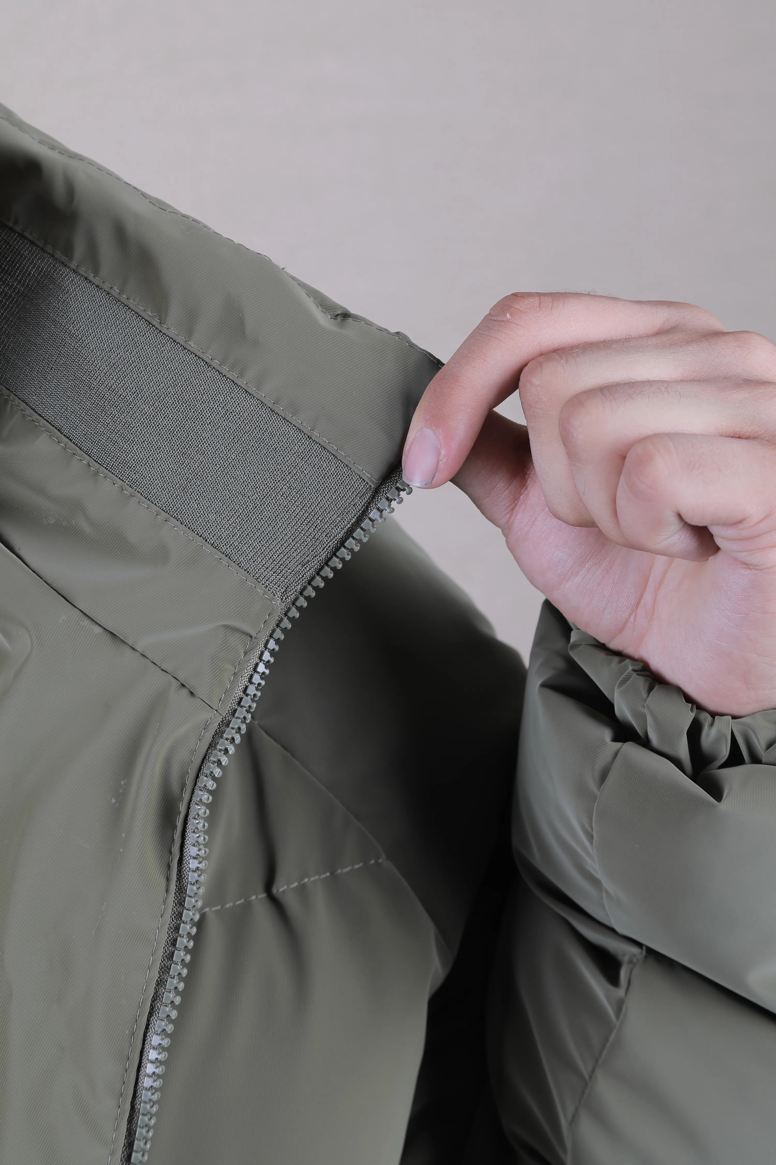 Çapraz Cepli Erkek Şişme Mont - Haki