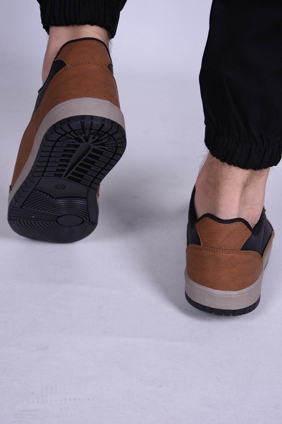 Günlük Sneaker Erkek Ayakkabı Taba-Siyah PRN10107TS