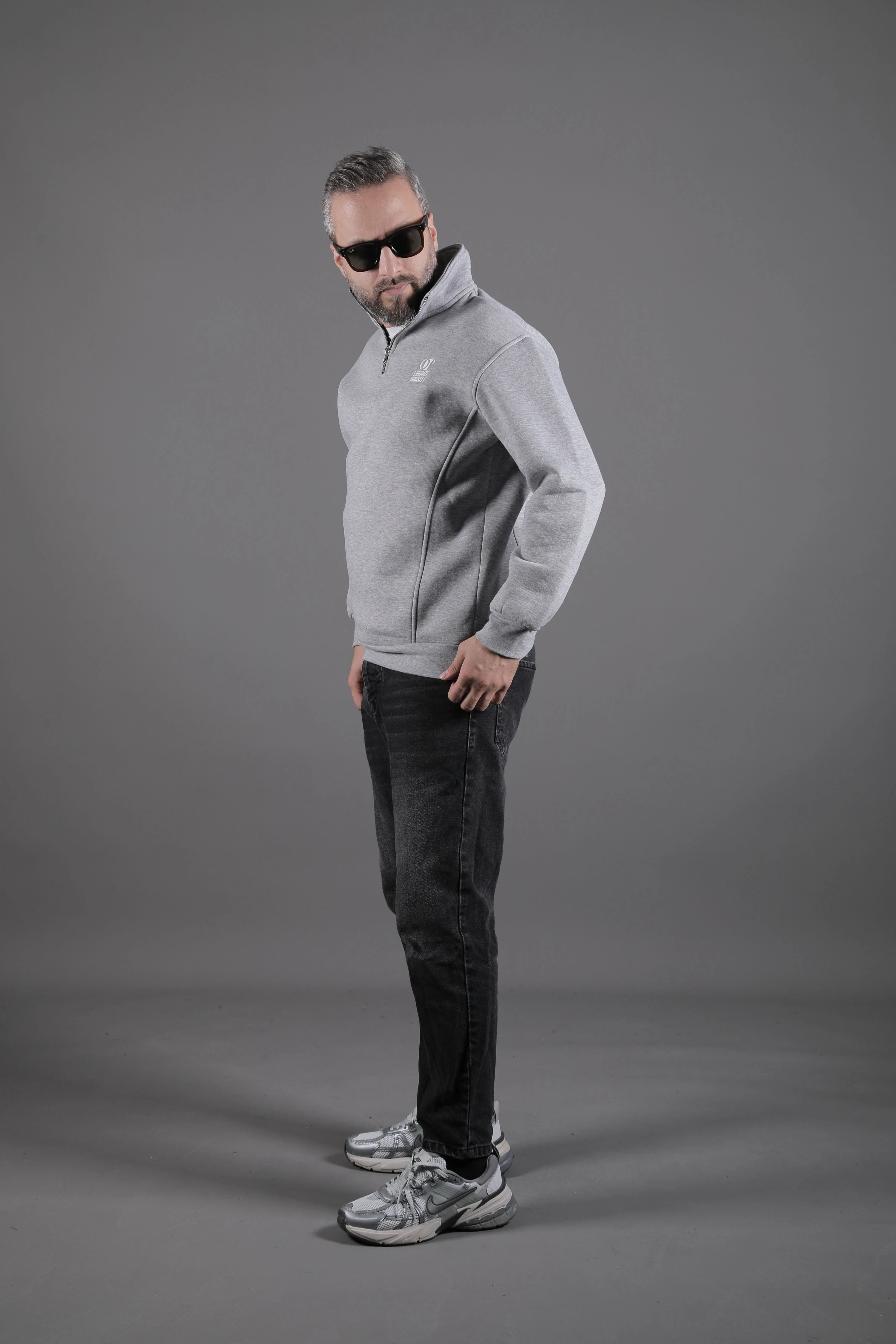 Dik Yakalı Parçalı Erkek Sweatshirt - Gri