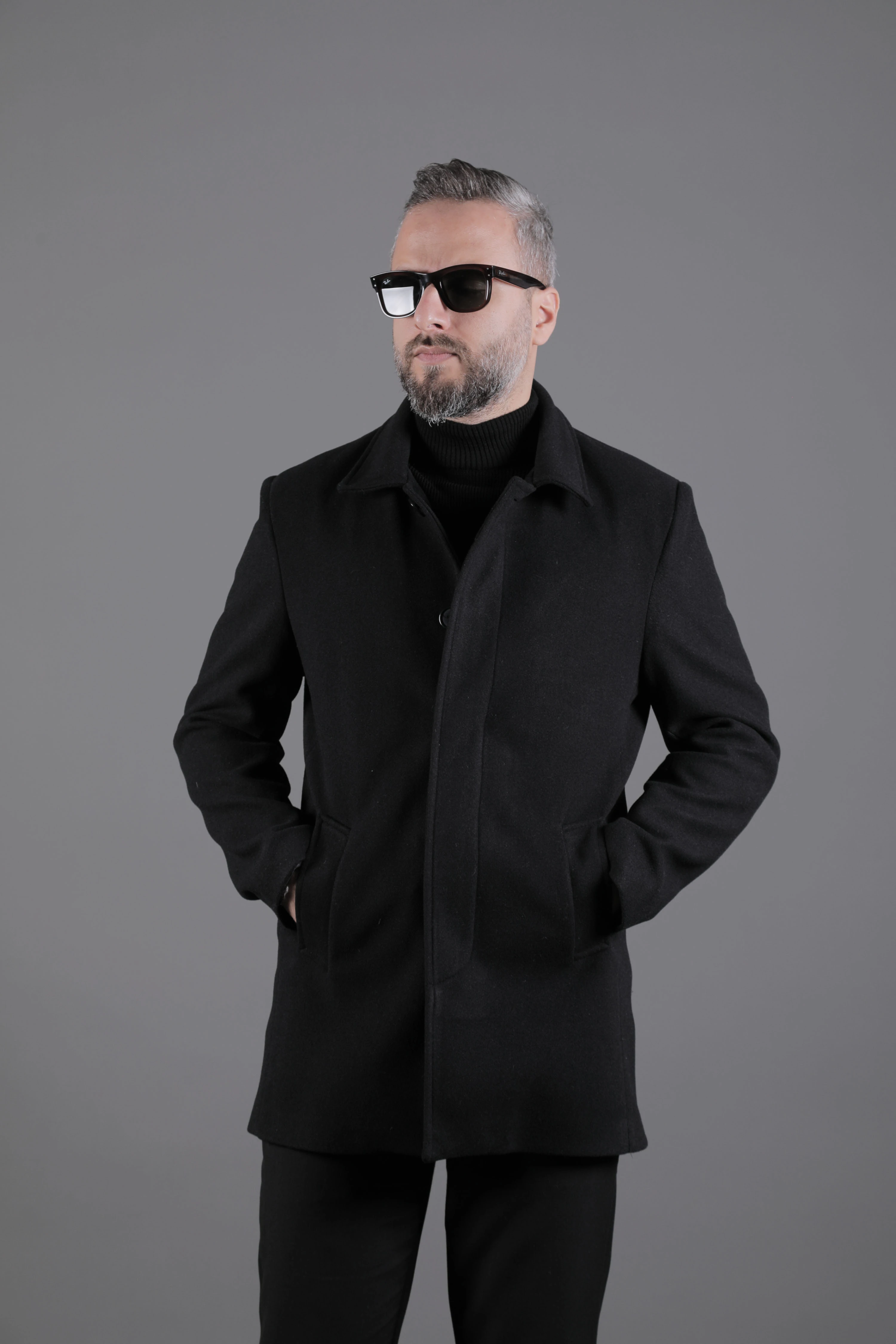 Gizli Düğmeli Erkek Kaşe Kaban Mont