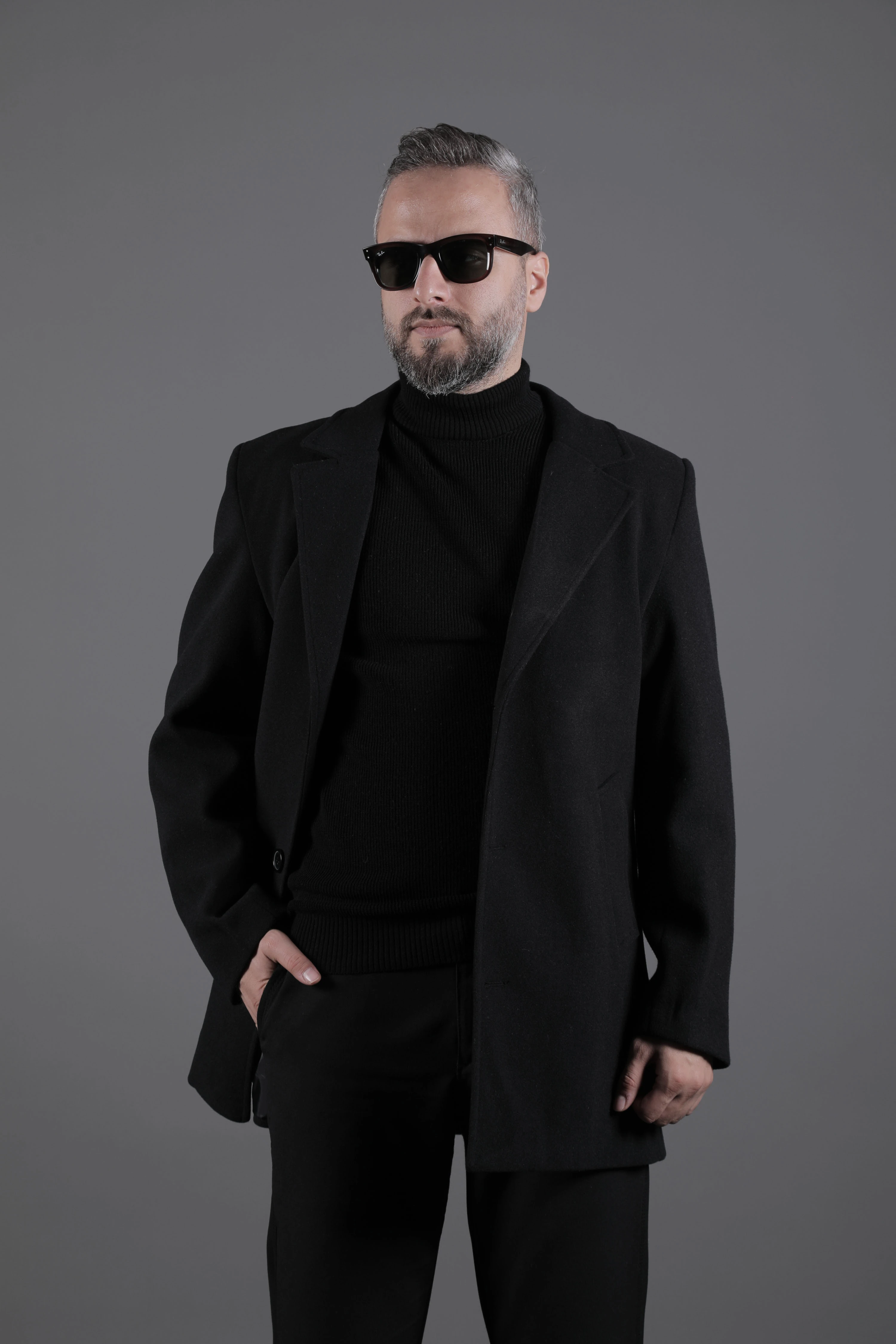 Düğmeli Düz Erkek Kaşe Kaban