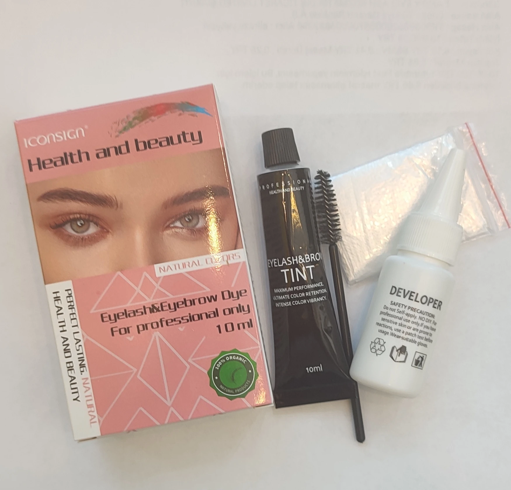 İCONSİGN  Kiprik ve Kaş Boyası Siyah 10ml