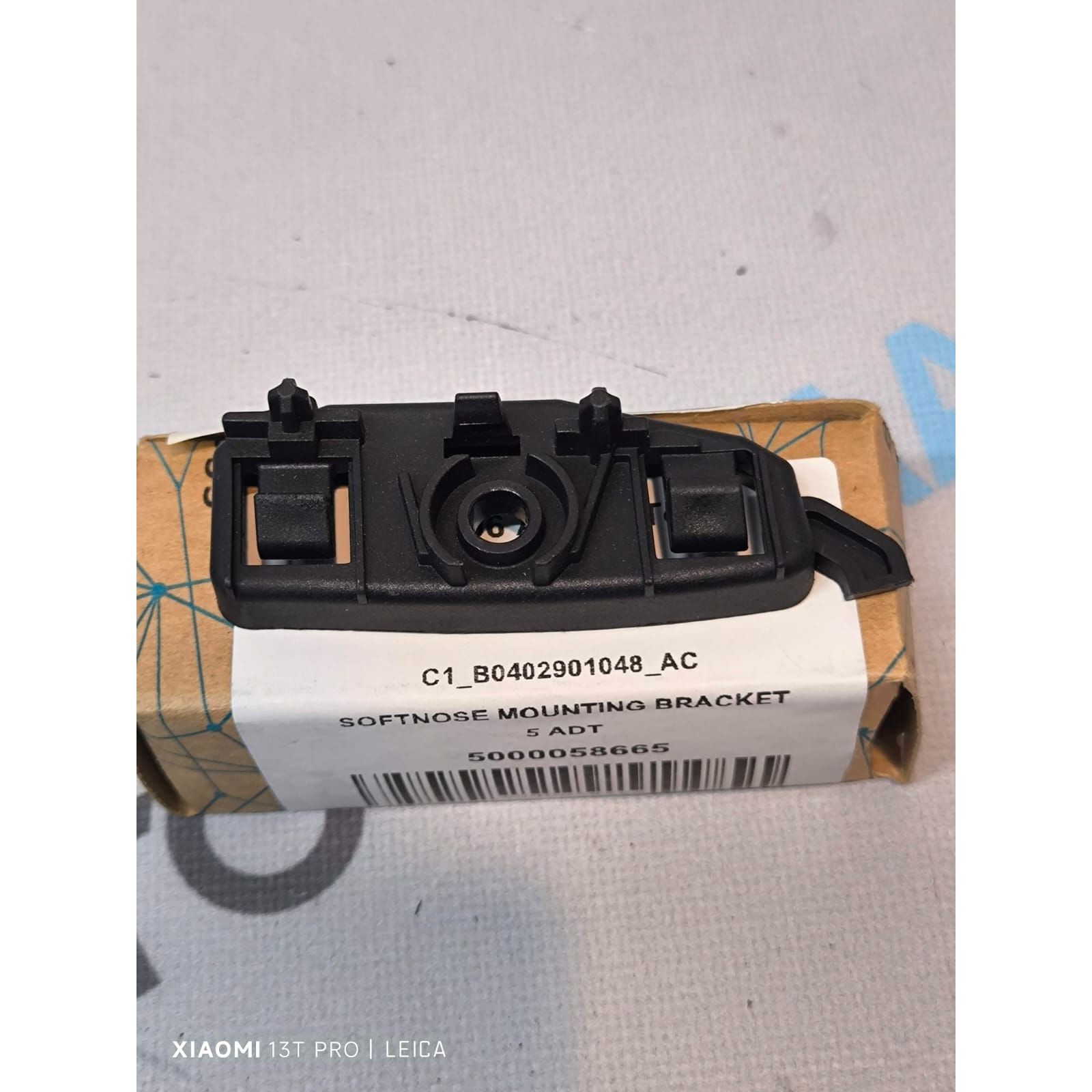 TOGG T10X ÇAMURLUK BRAKETİ