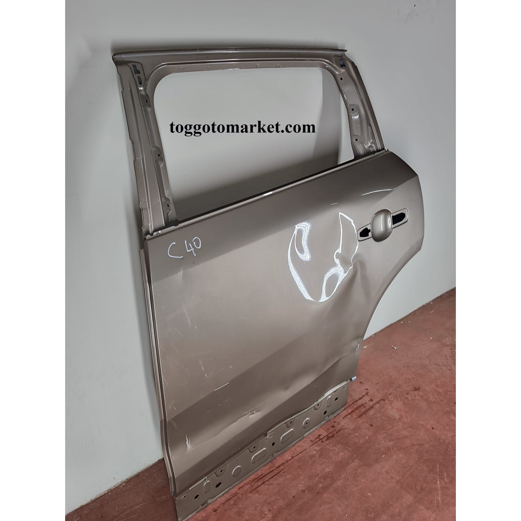 TOGG T10X SOL ARKA KAPI C40
