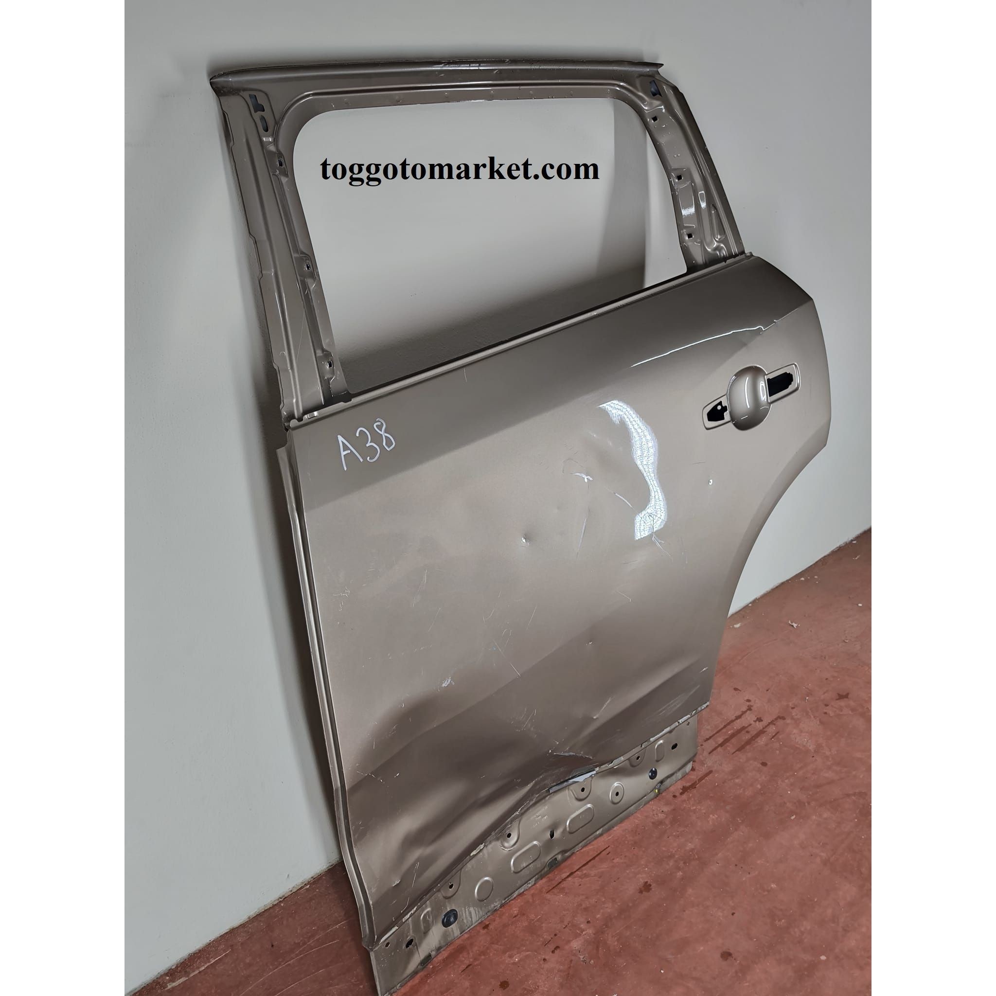 TOGG T10X SOL ARKA KAPI A38