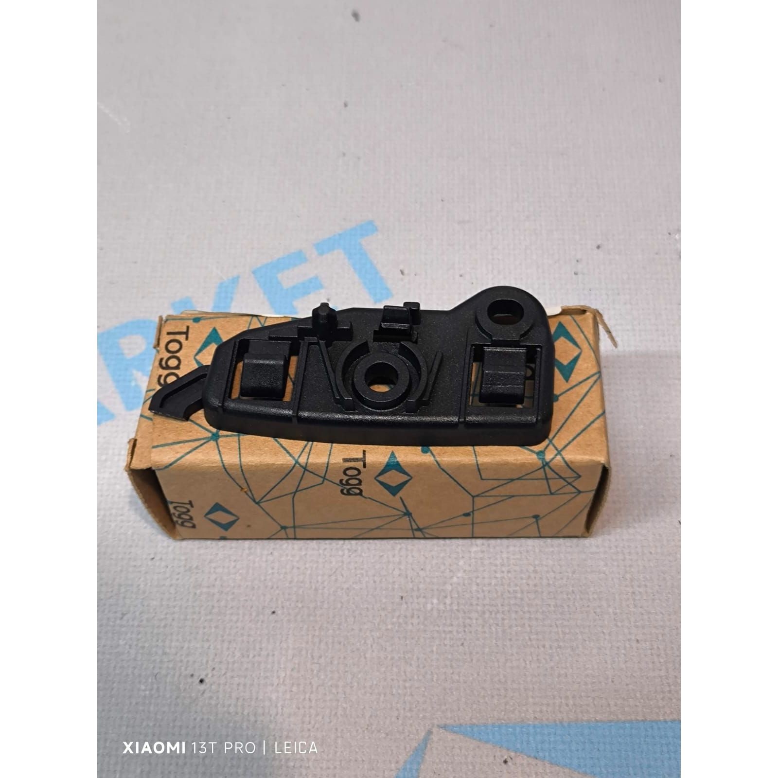 TOGG T10X ÇAMURLUK BRAKETİ
