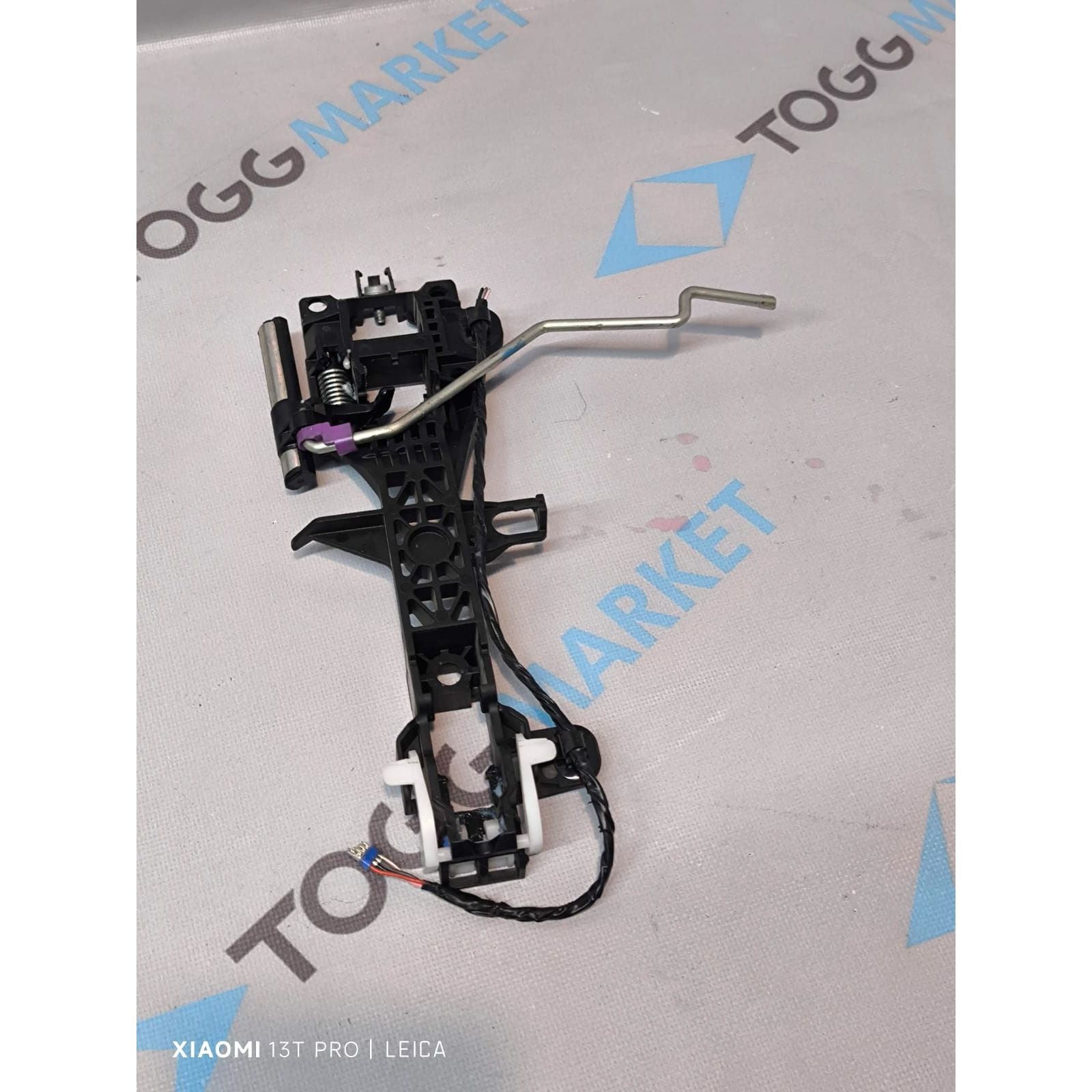 TOGG T10X KAPI KOLU İÇ BRAKETİ