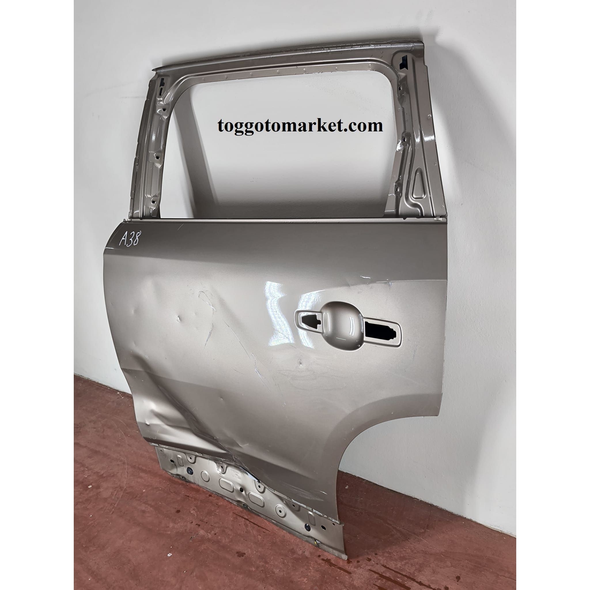 TOGG T10X SOL ARKA KAPI A38