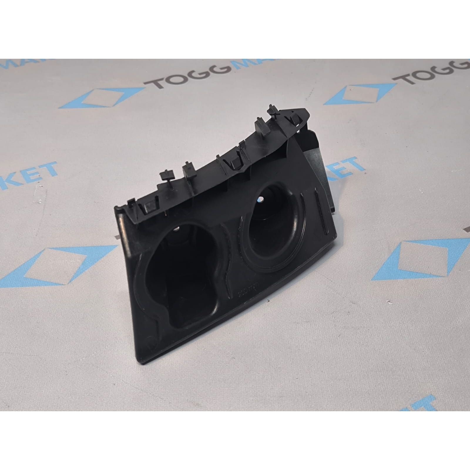 TOGG T10X ARKA SAĞ STOP BRAKETİ TAMPON BRAKETİ C1_B0402902008_A