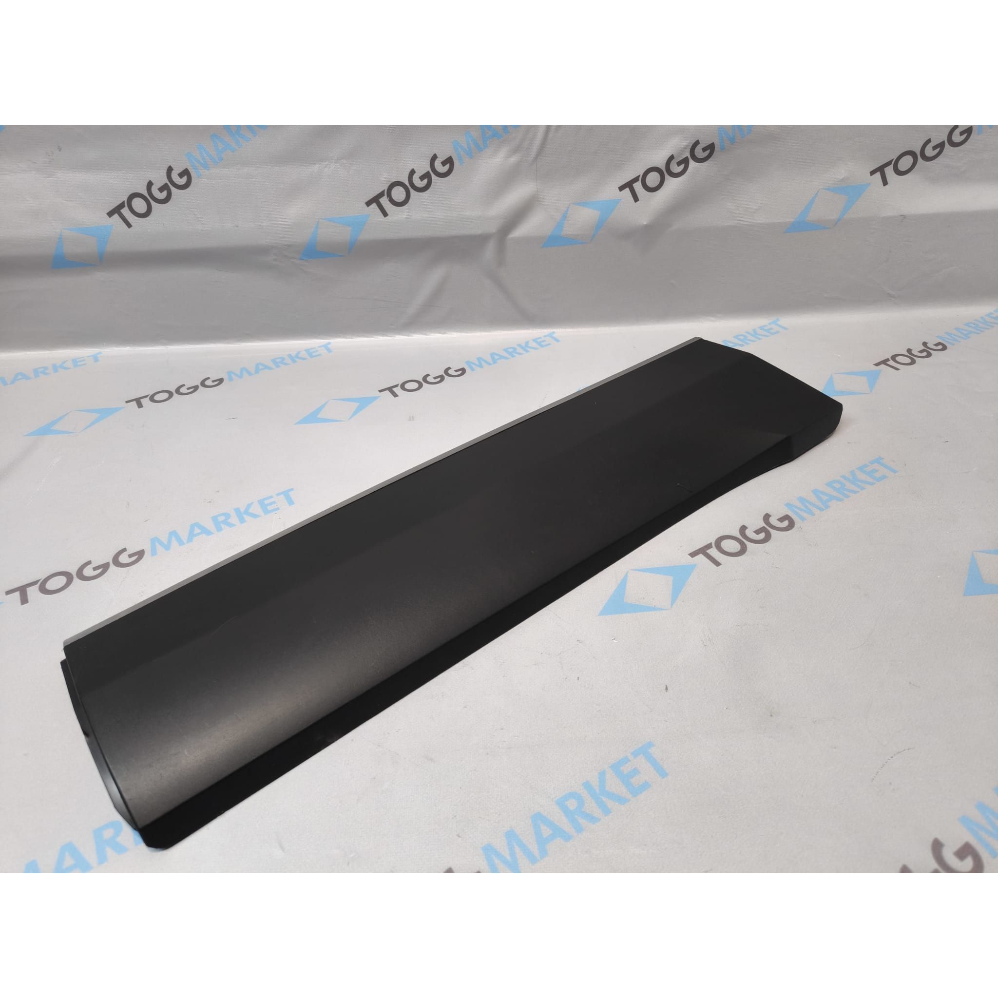 TOGG T10X KAPI PLASTİĞİ