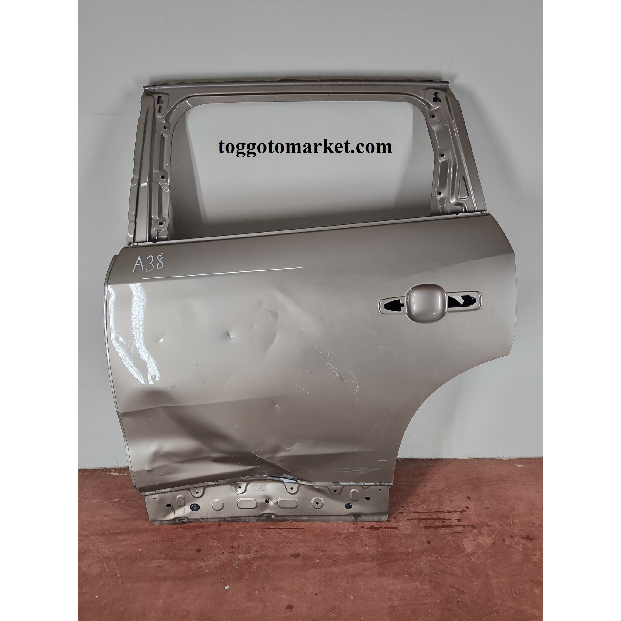 TOGG T10X SOL ARKA KAPI A38