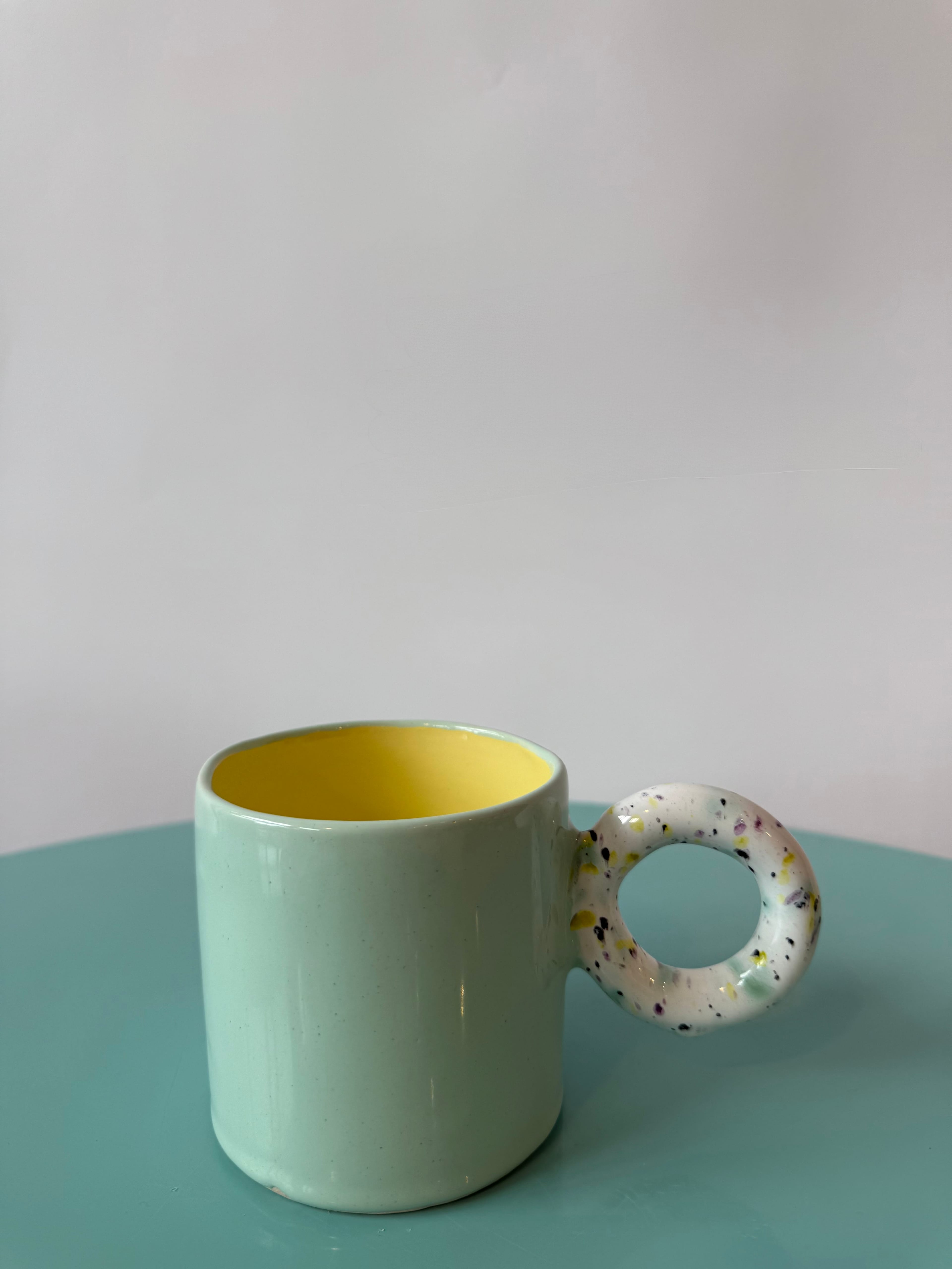 Desenli Kulplu Mavi Meme Mug by F2 Studio