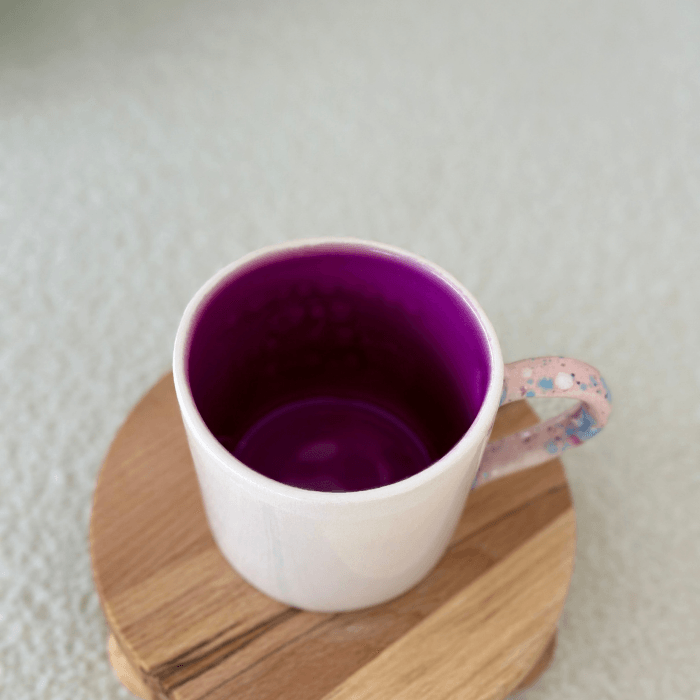 Unutmayın Ki Bana Hiçbir Şey Olmaz by Paper Ceramic