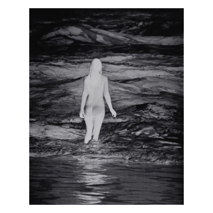 Photographic by Anne Collier