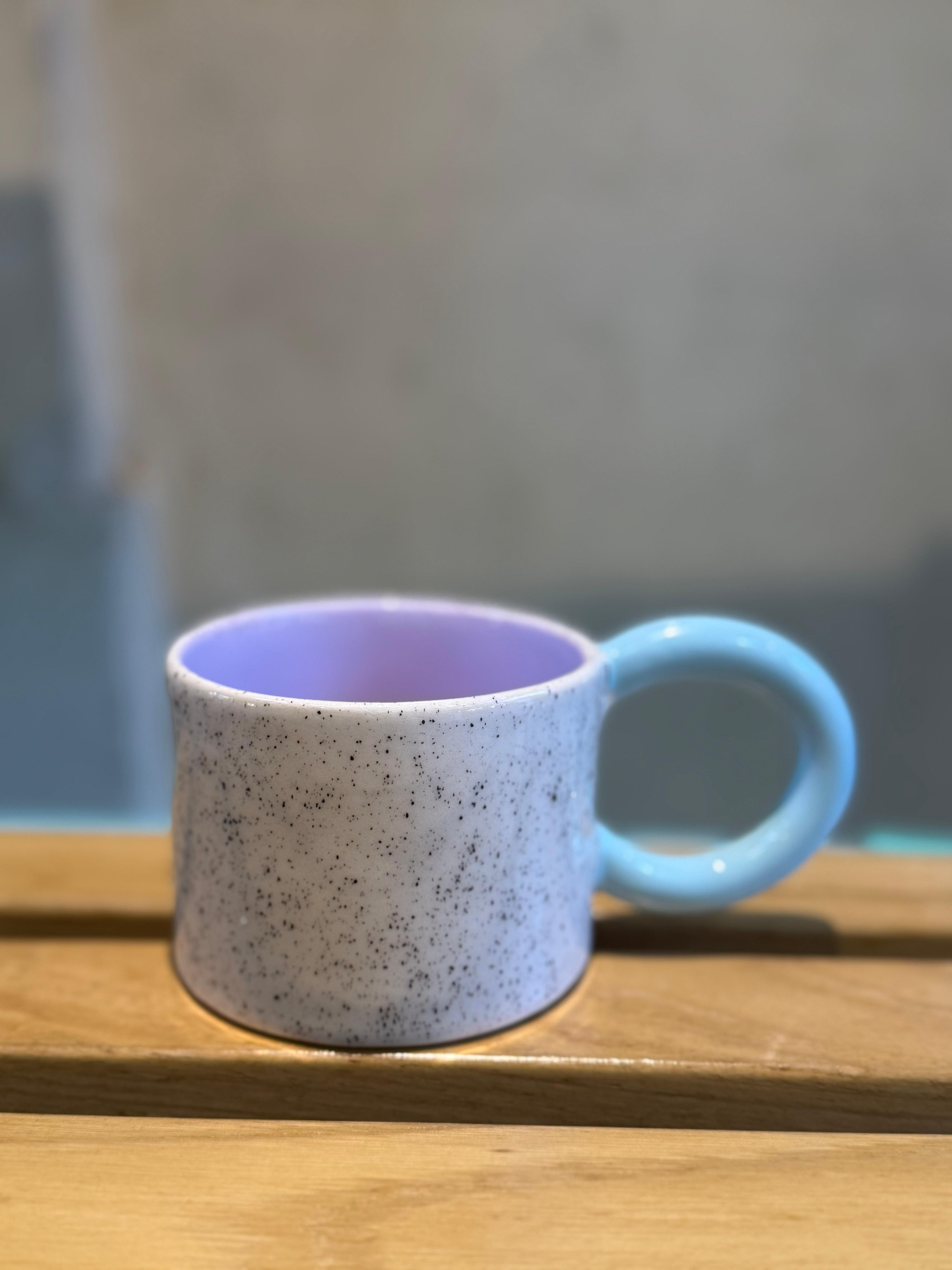 Mavi Kulplu Beyaz Meme Mug