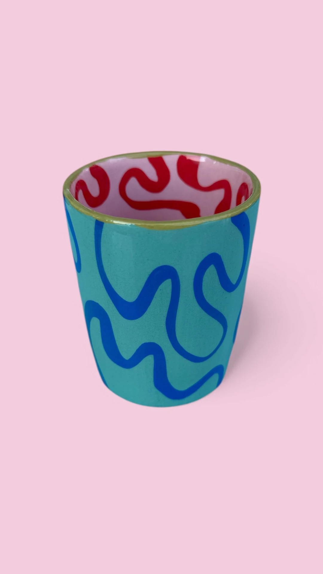 Wavy Mug by Gri Seramik