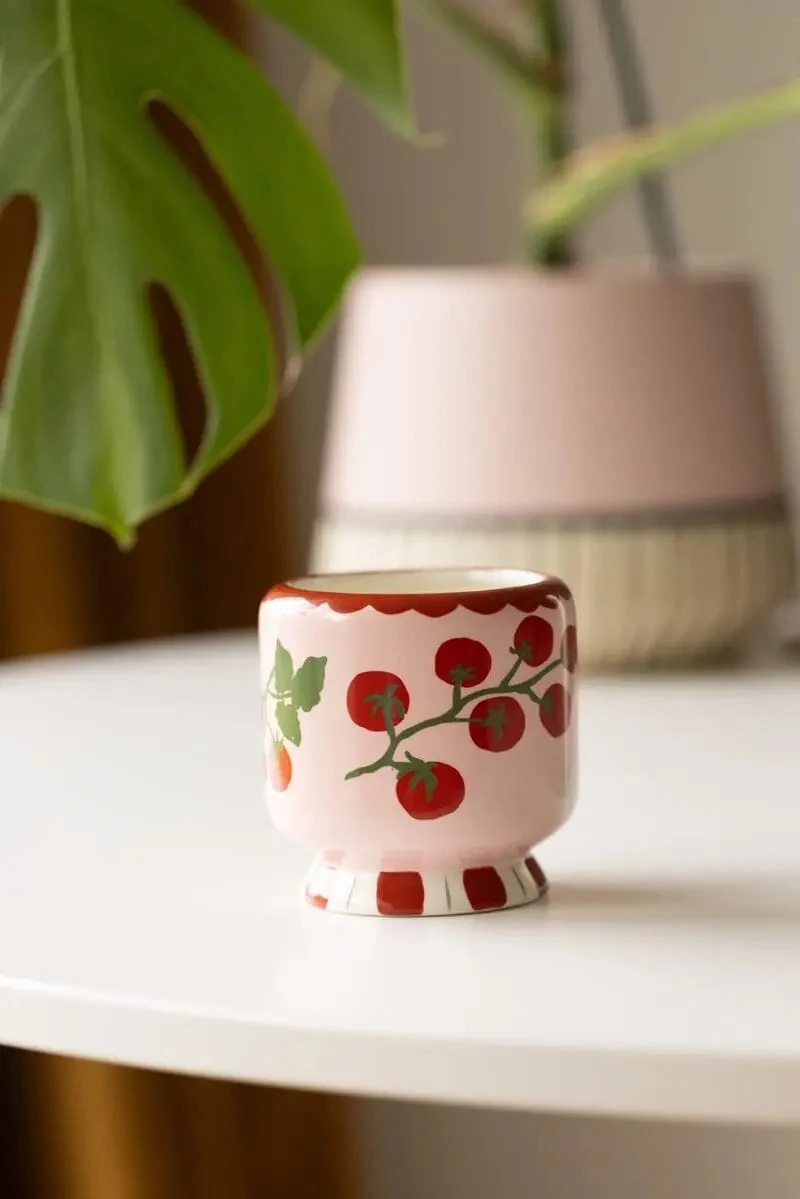 A DOPO TOMATO VINE CERAMIC CANDLE-HEIRLOOM TOMATO