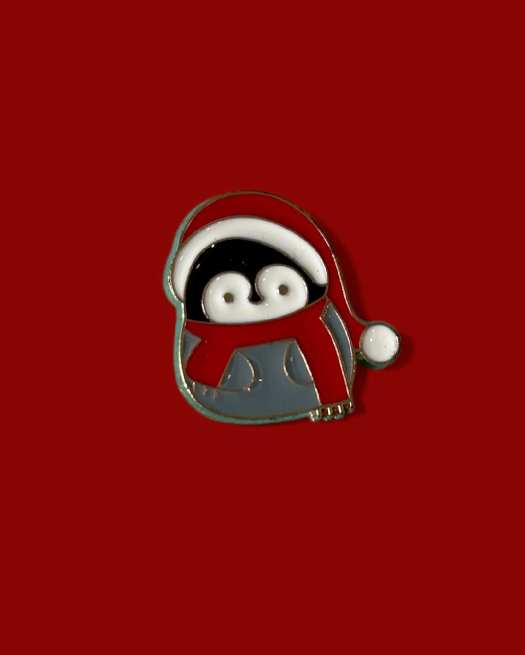 Penguin Xmas Pin