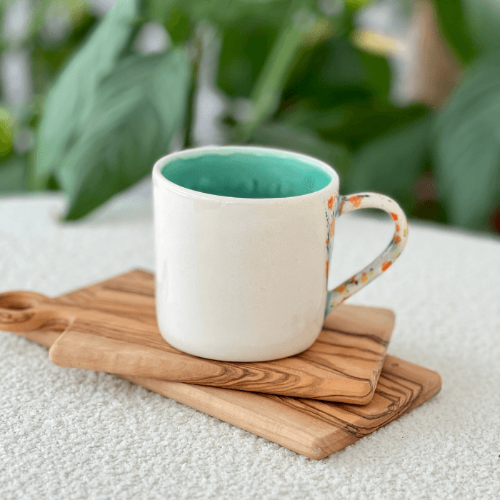 Unutmayın Ki Bana Hiçbir Şey Olmaz by Paper Ceramic