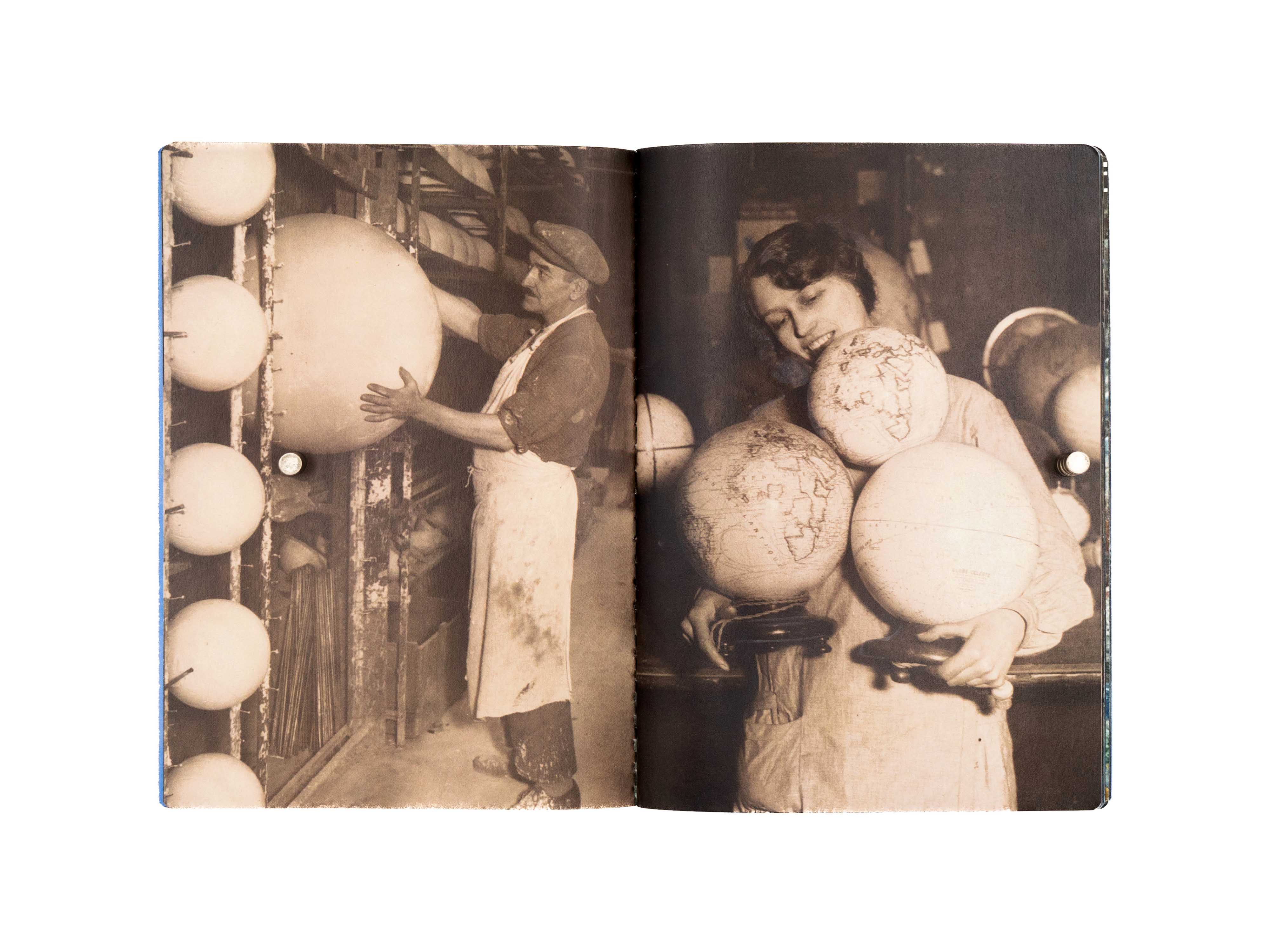 Global Issues by Erik Kessels