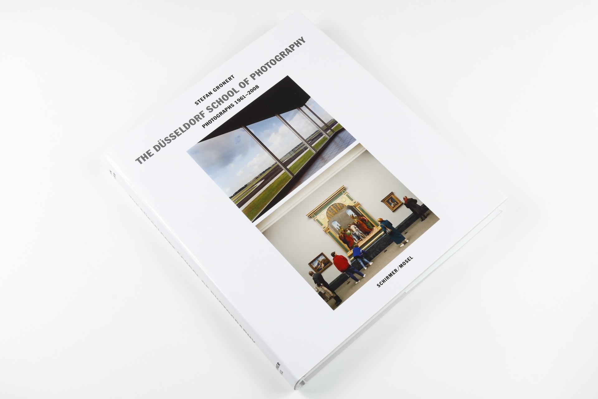 The Düsseldorf School of Photography by Stefan Gronert