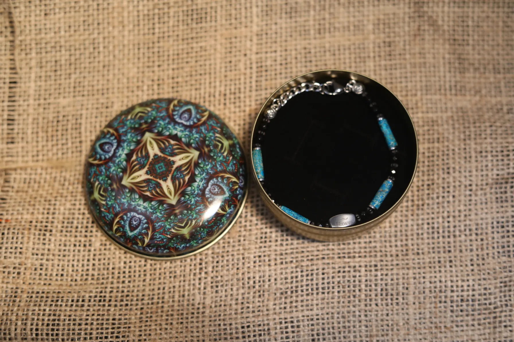 Mavi Turkuaz Silindir