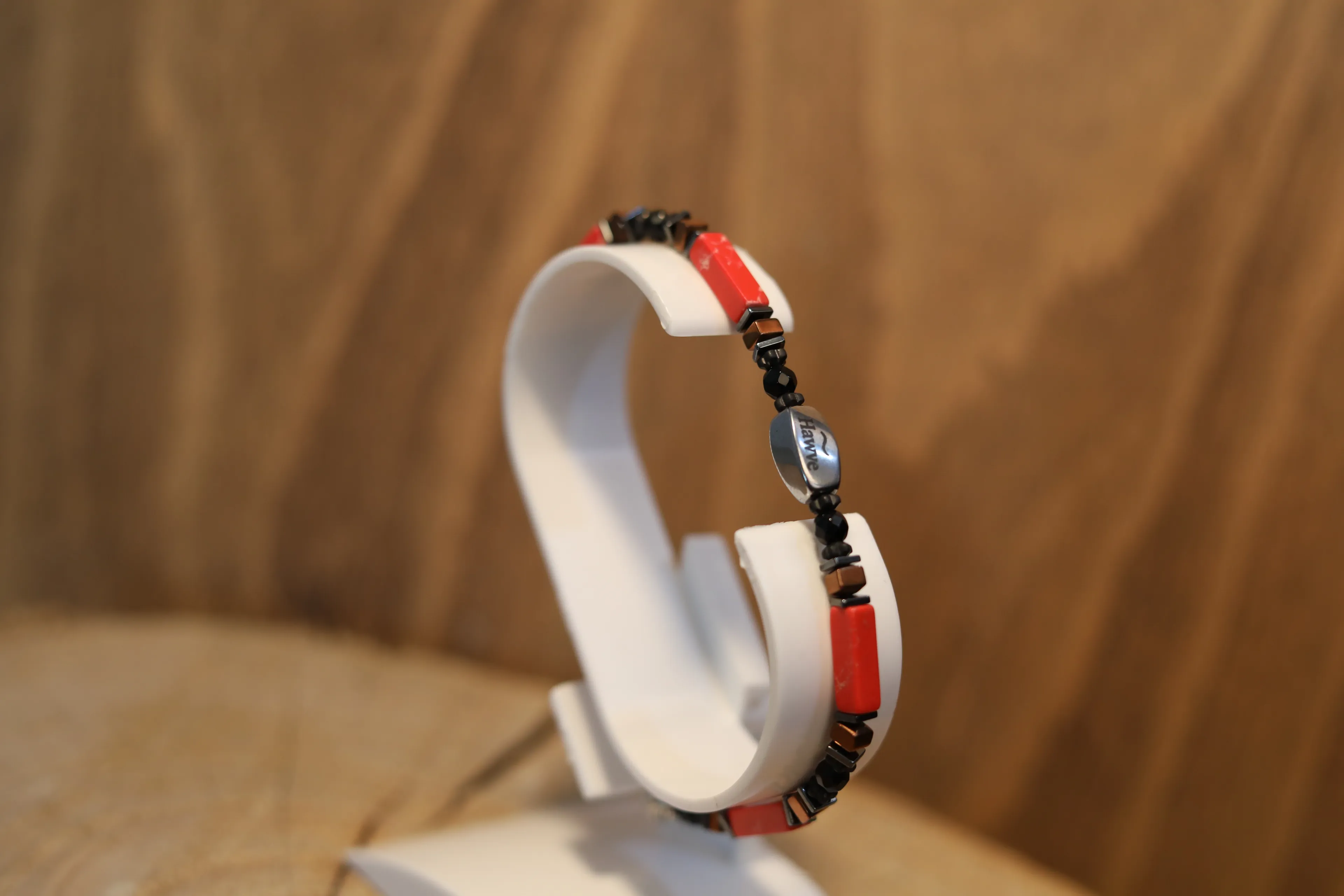 Kırmızı Varasit Prizma