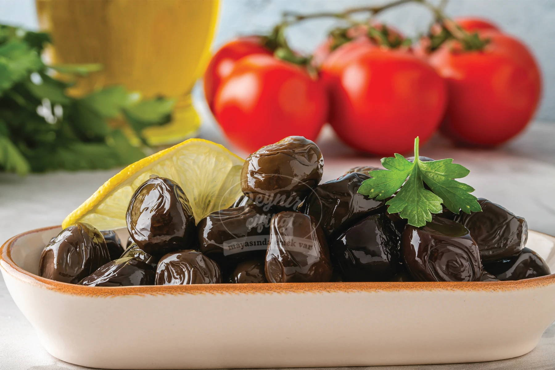 Orta Yağlı Sele Siyah Zeytin (351-380) (KG)