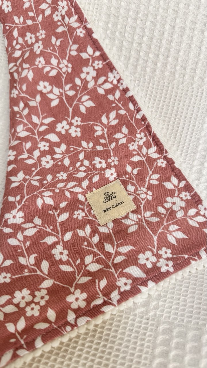 ÇİFT TARAFLI MÜSLİN PİKE-ÇİÇEK DESEN