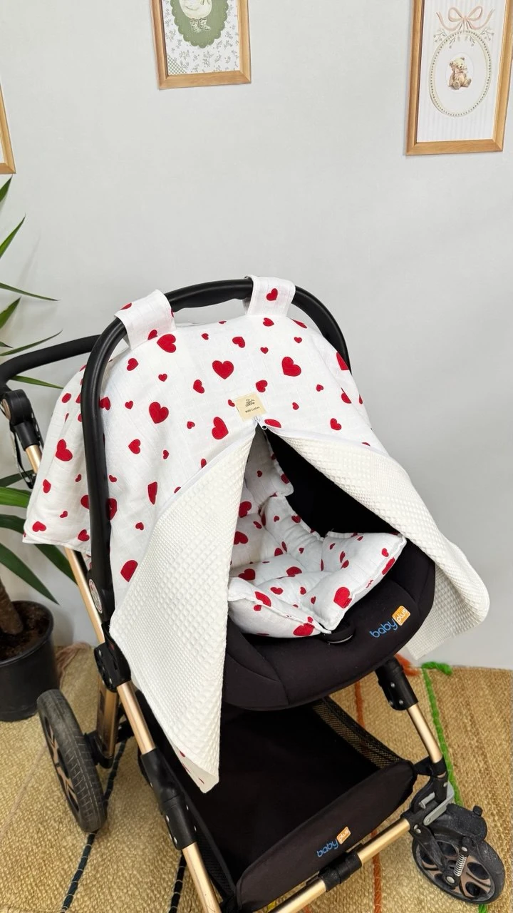 ÇİFT TARAFLI MÜSLİN PUSET ÖRTÜSÜ VE MİNDERİ KALPLİ