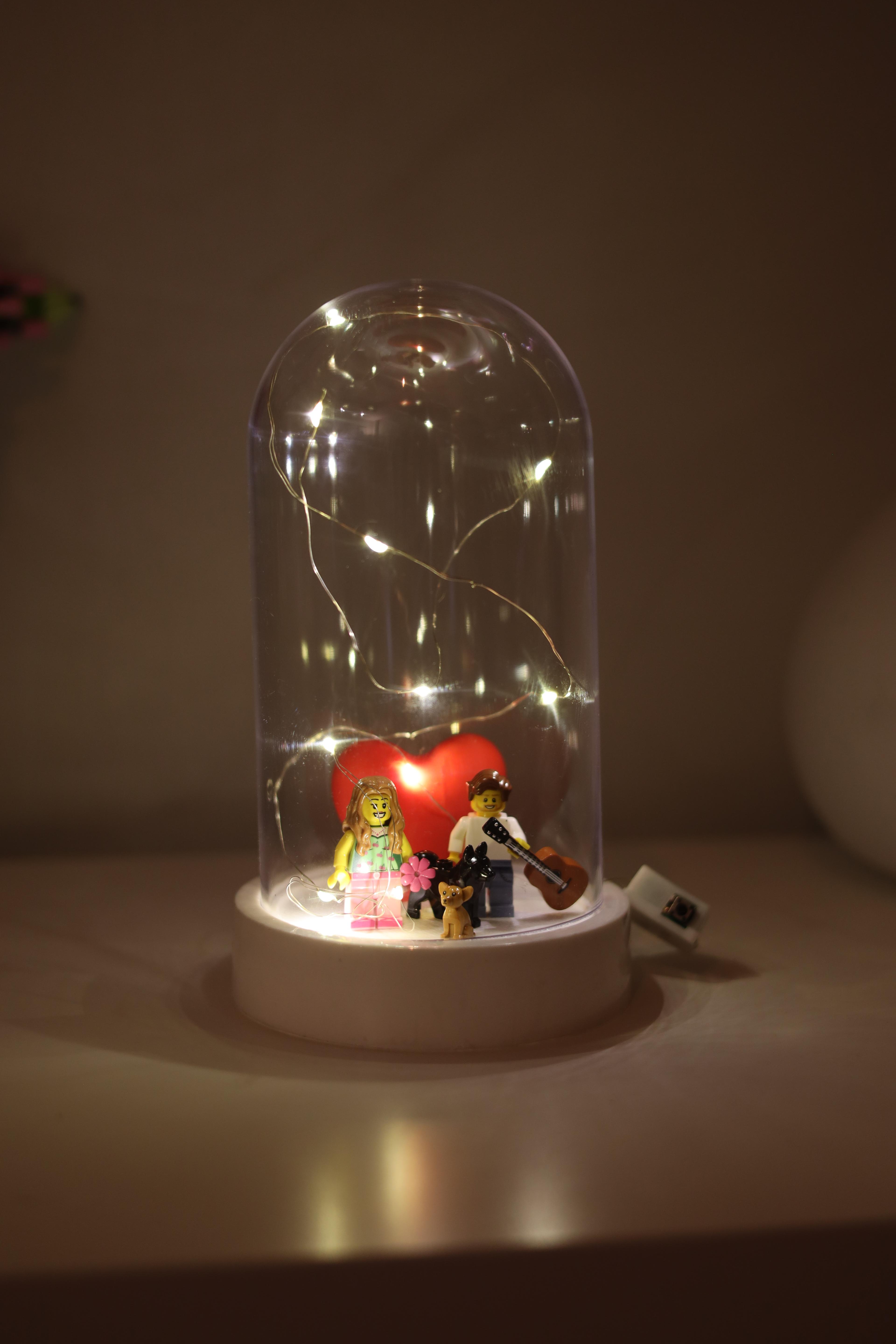 Kişiselleştirilebilir Lego Minifigür Sevgililer Günü Özel Küre 