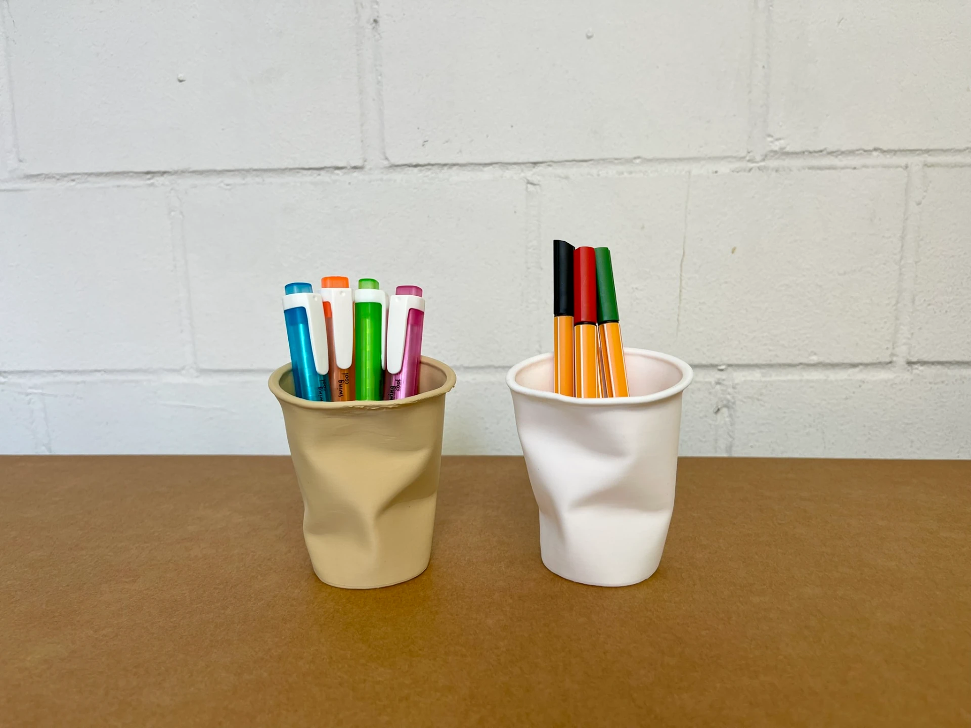 Crushed Paper Cup – Ezilmiş Kâğıt Bardak 