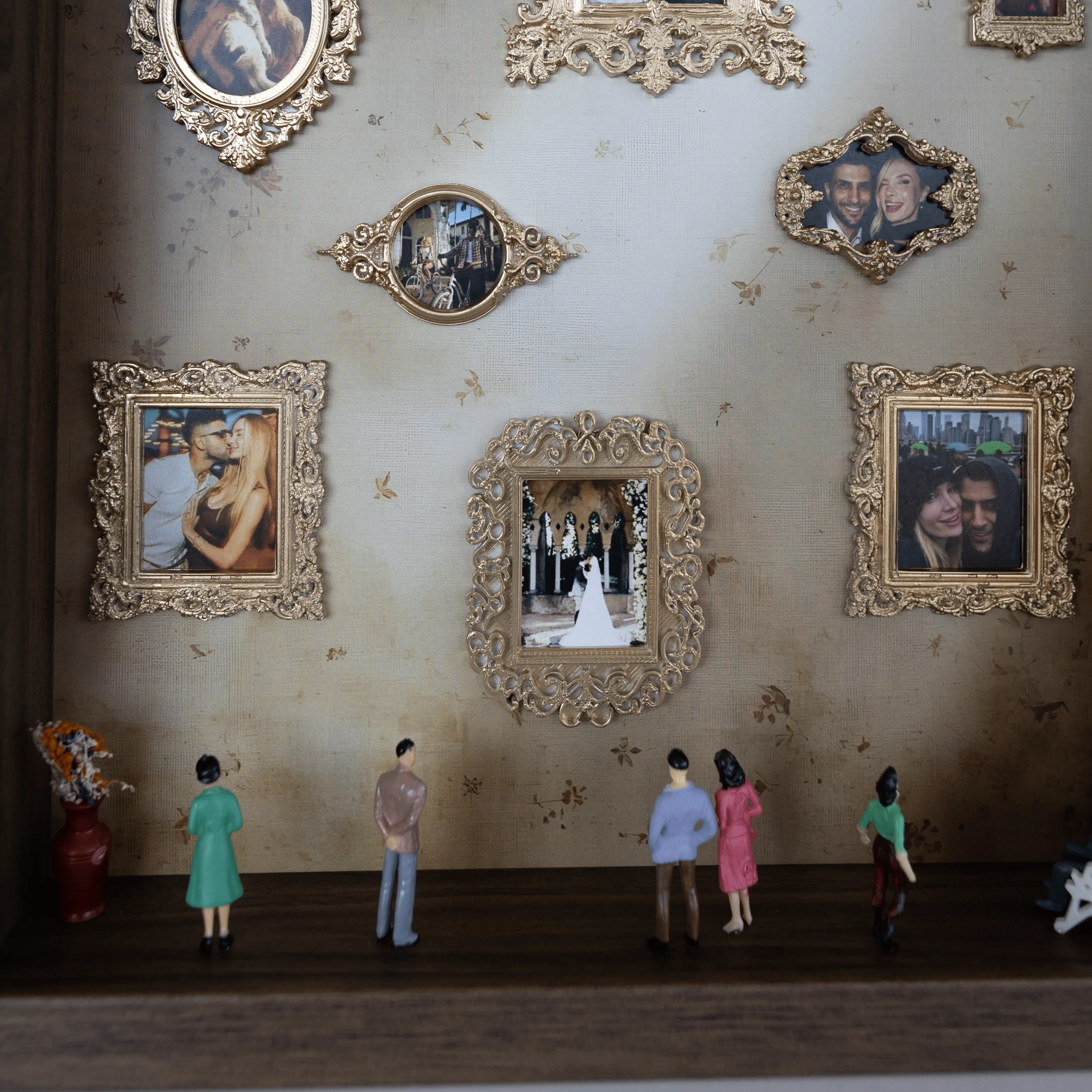 Kişiye Özel Tablo (Museum of Us) Ikea Çerçeve