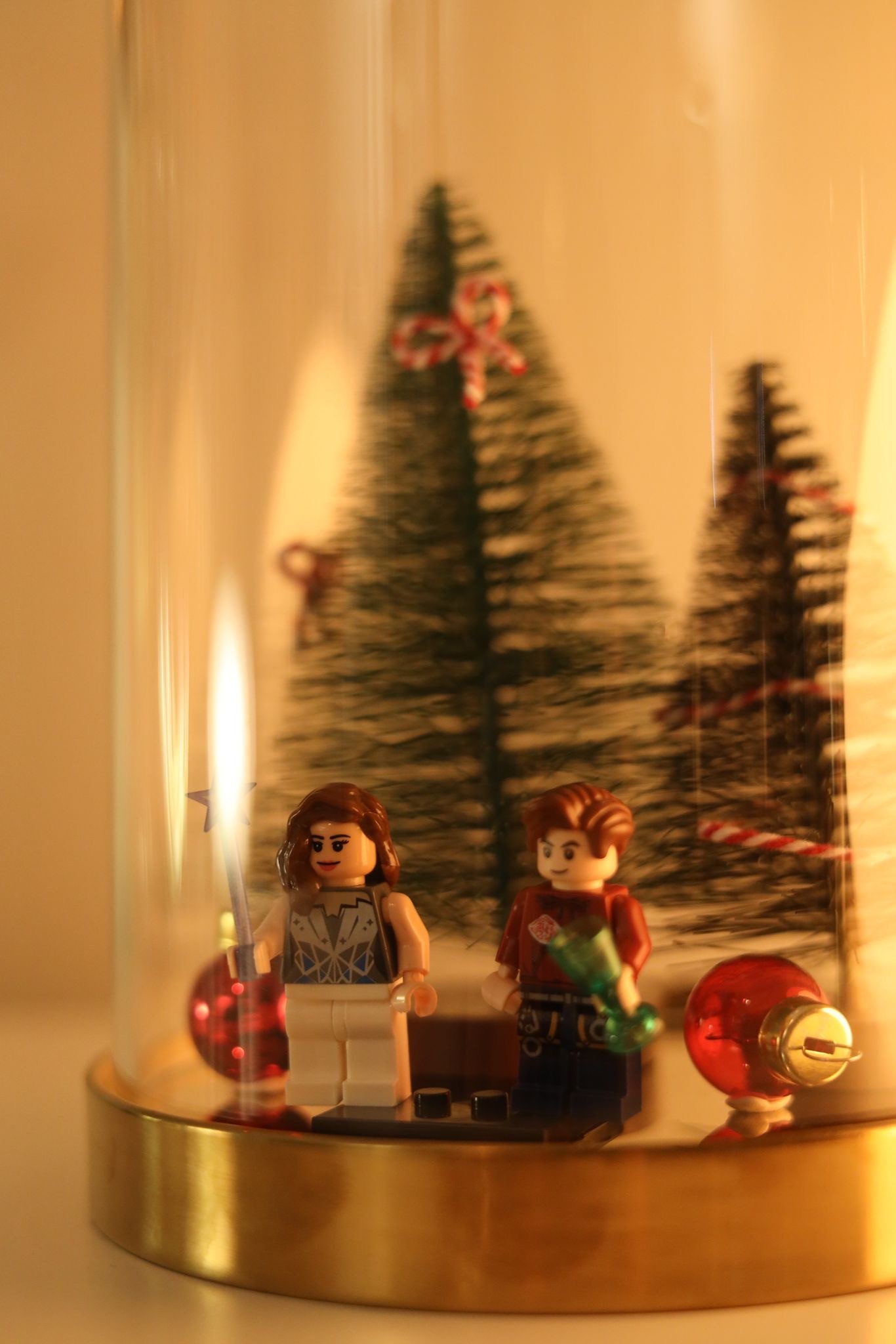 Cam Lego Minifigür Yılbaşı Küresi 
