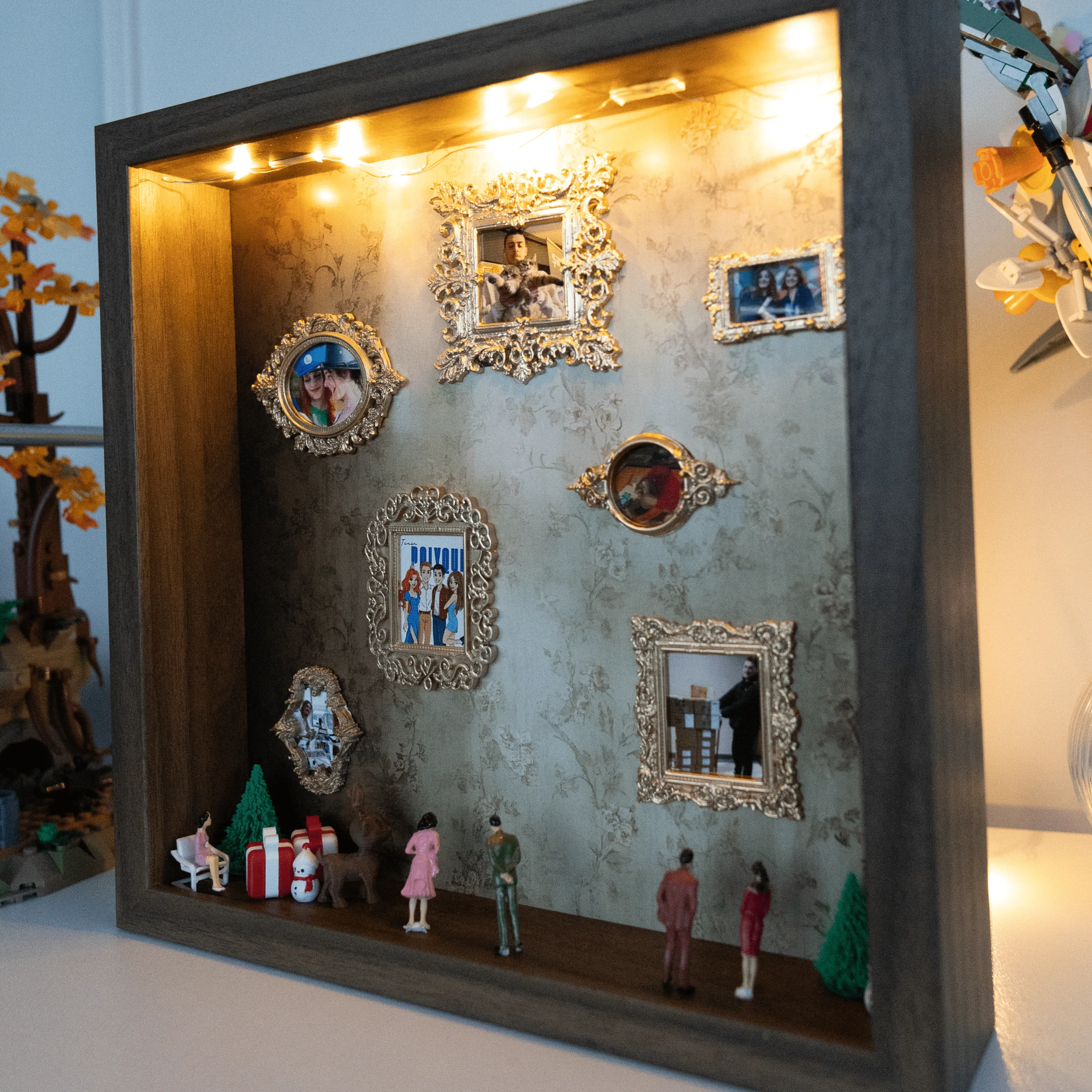 Kişiye Özel Yılbaşı Tablo (Museum of Us) Ikea Çerçeve